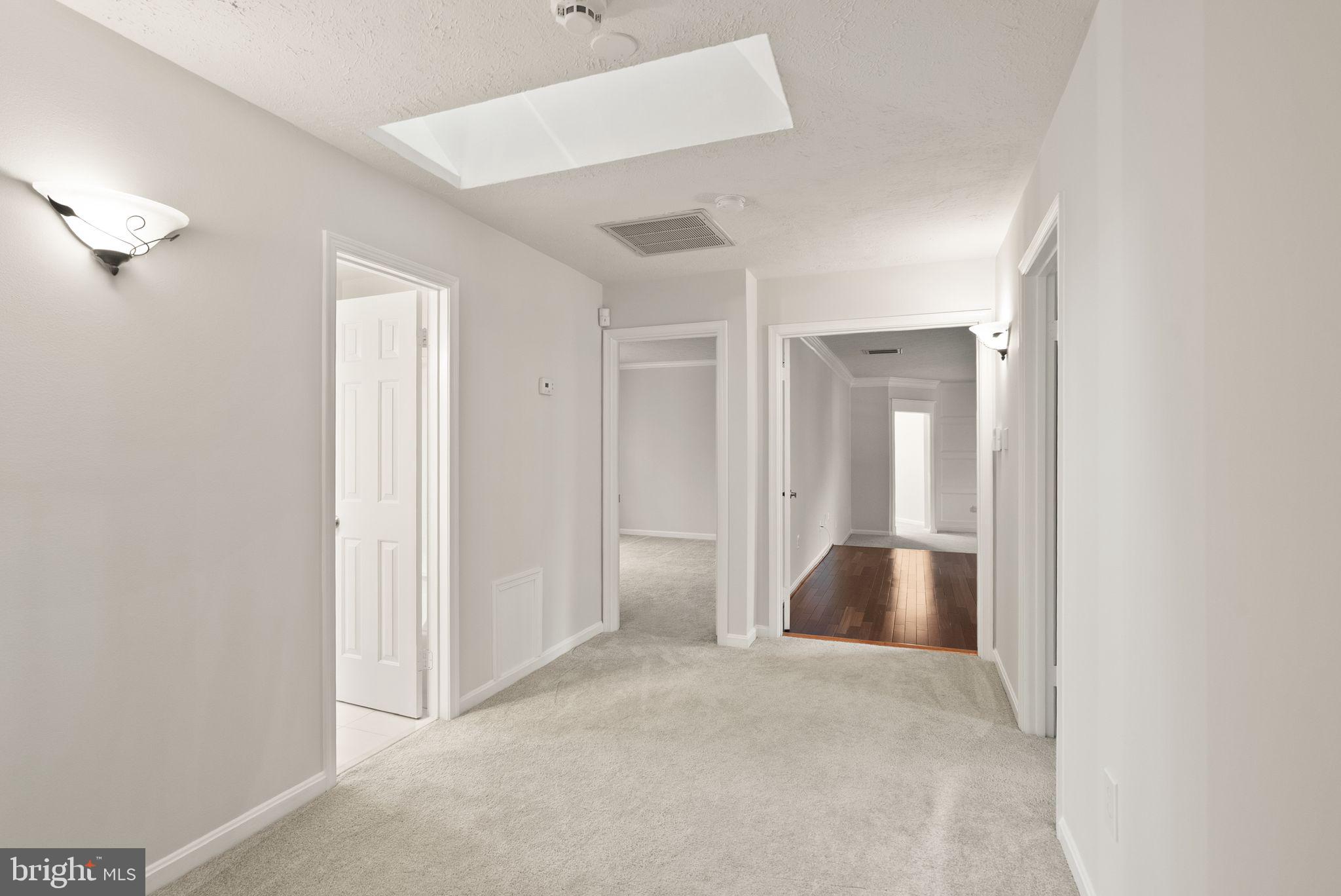 SHAKER WOODS - Residential