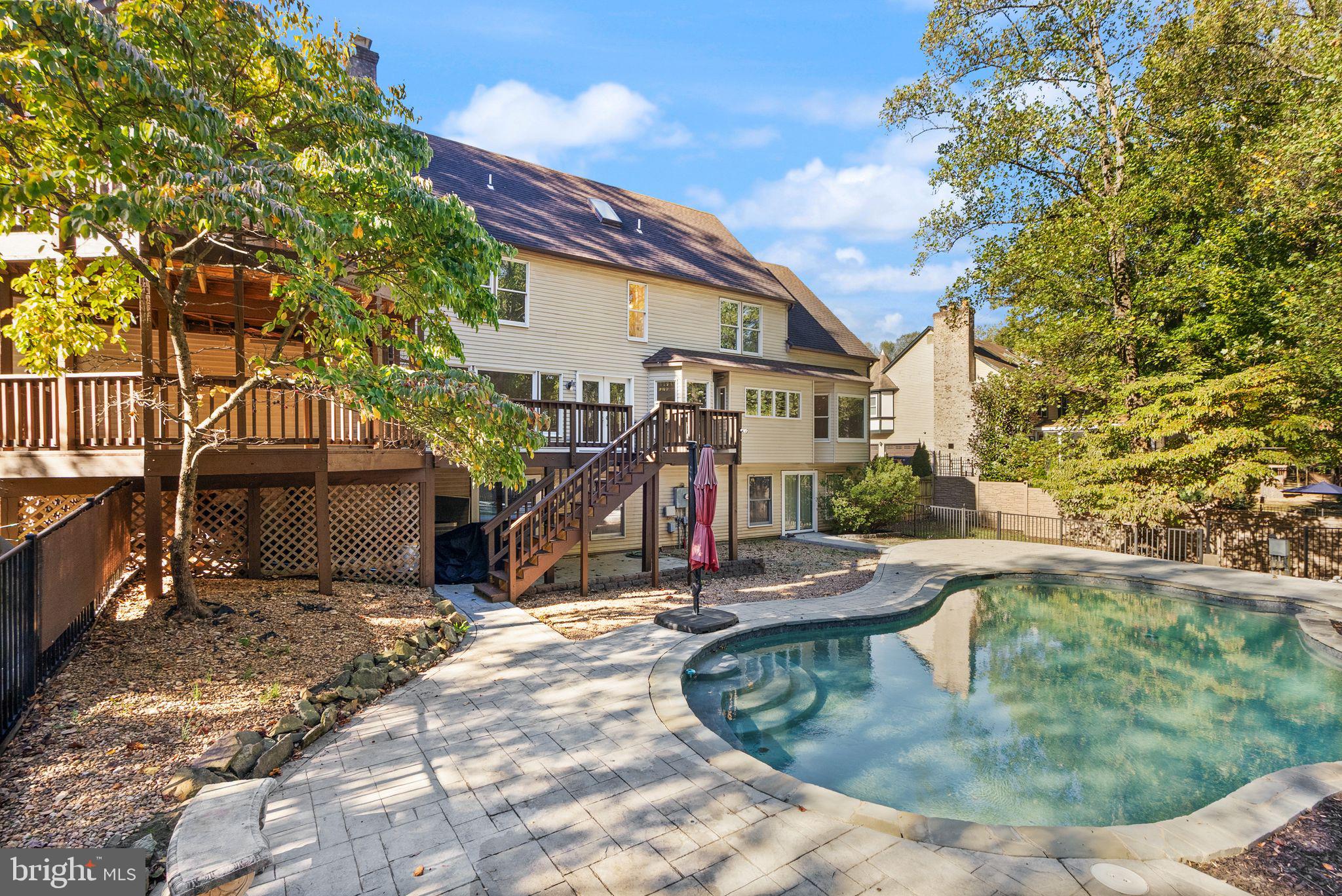 SHAKER WOODS - Residential