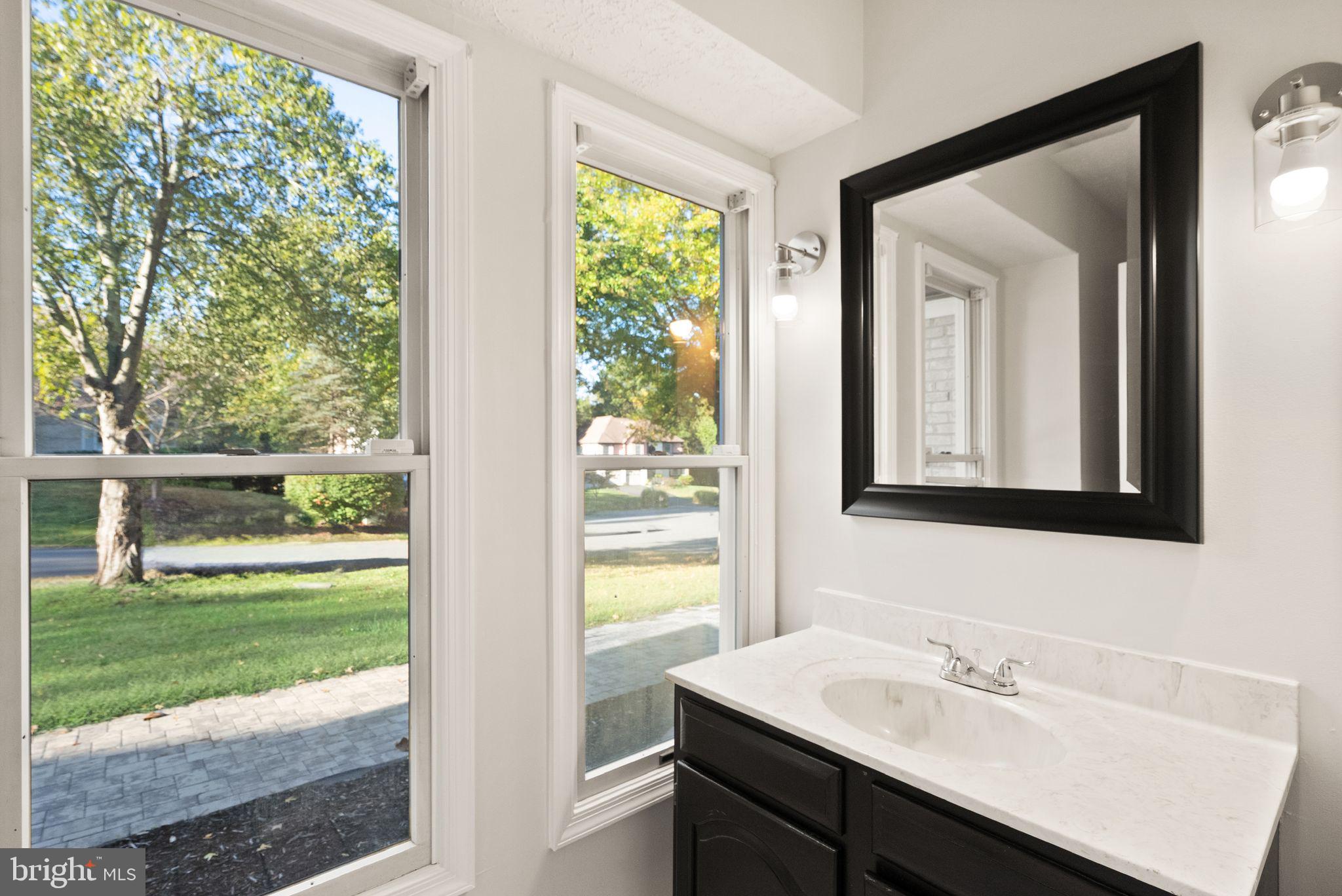 SHAKER WOODS - Residential