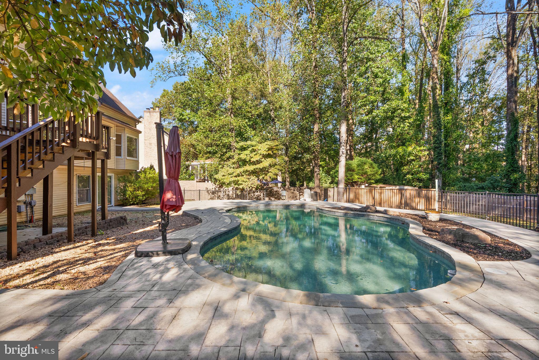 SHAKER WOODS - Residential