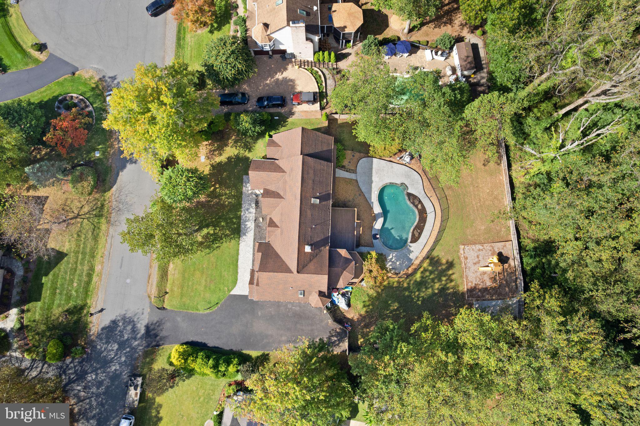 SHAKER WOODS - Residential