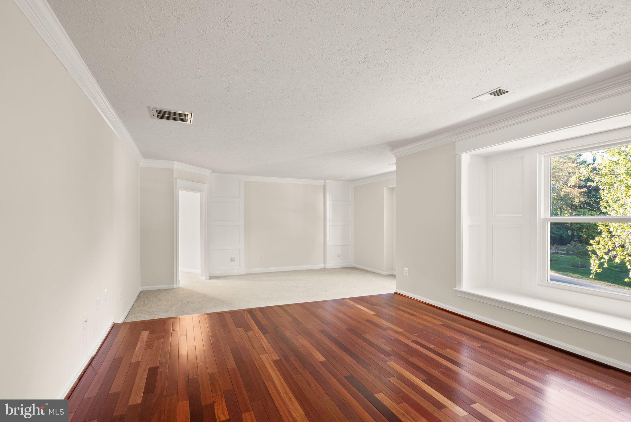 SHAKER WOODS - Residential