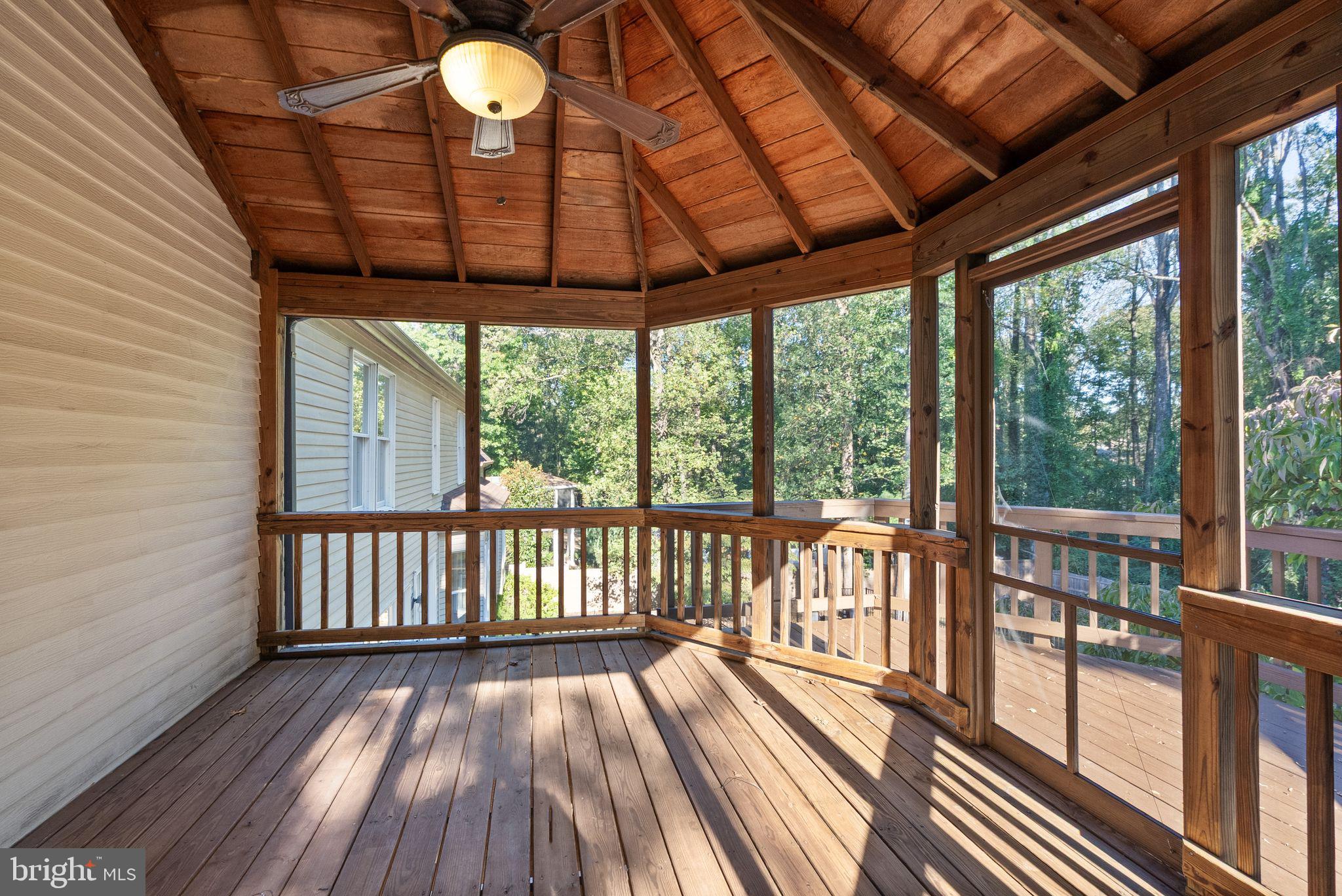 SHAKER WOODS - Residential