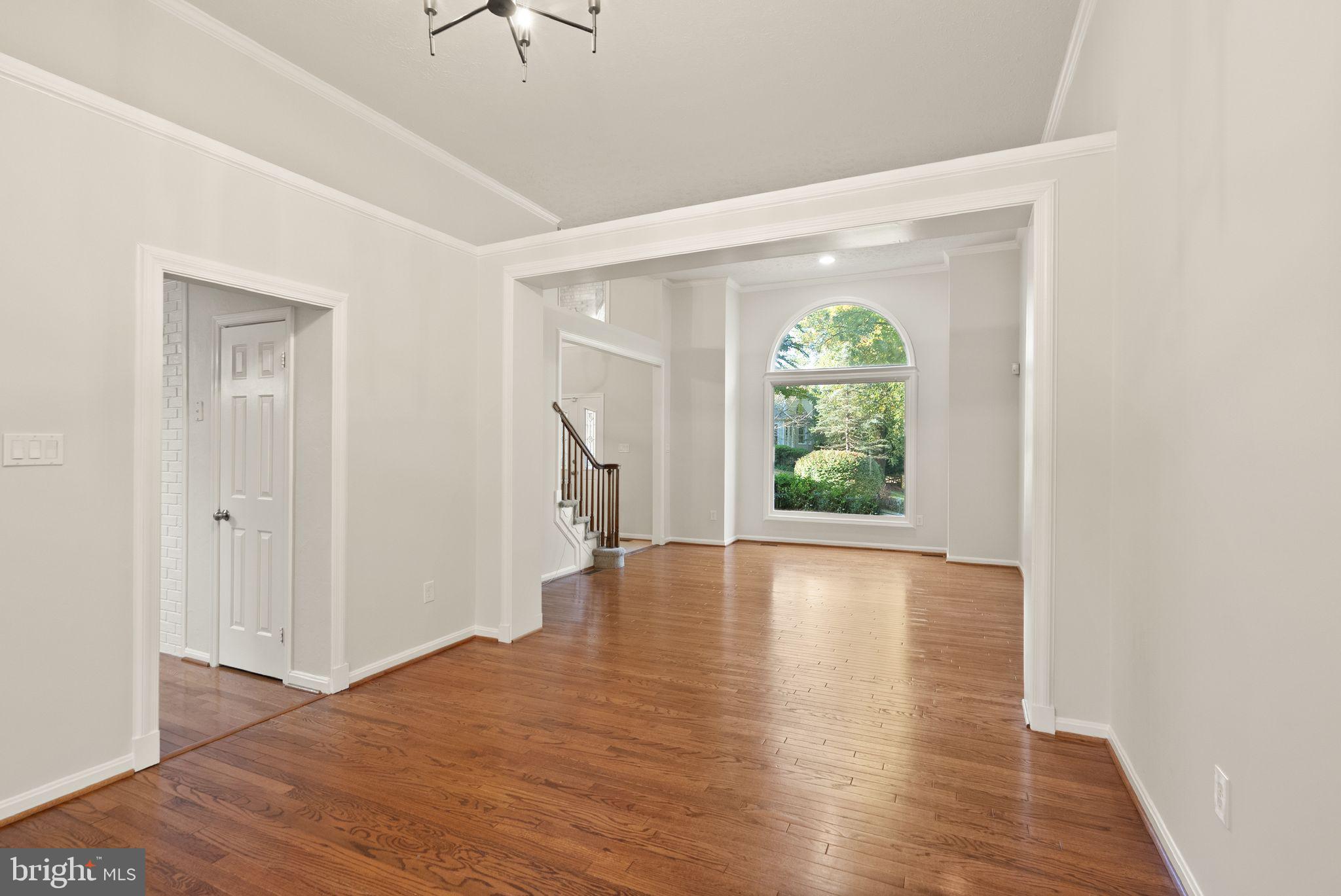 SHAKER WOODS - Residential