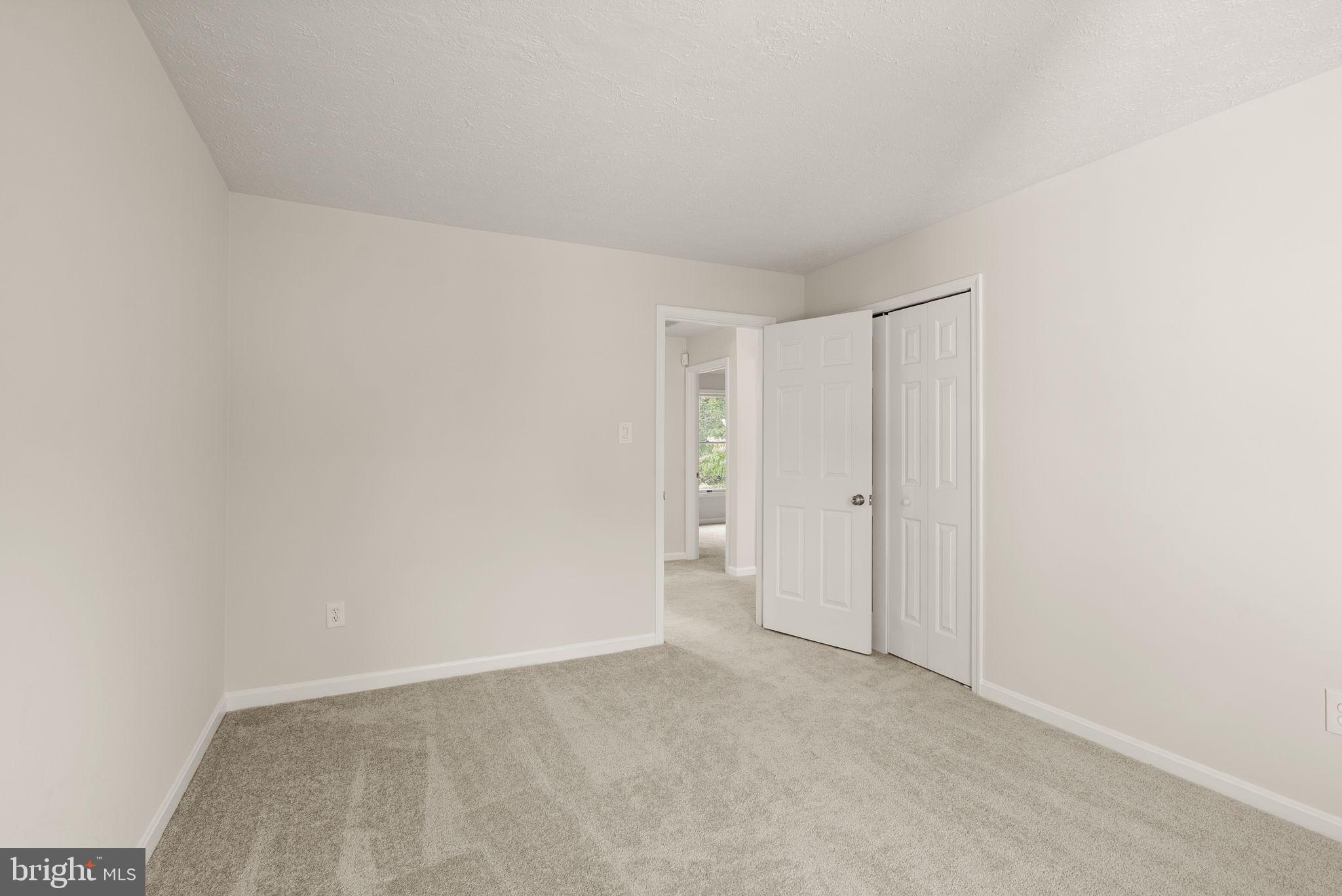 SHAKER WOODS - Residential