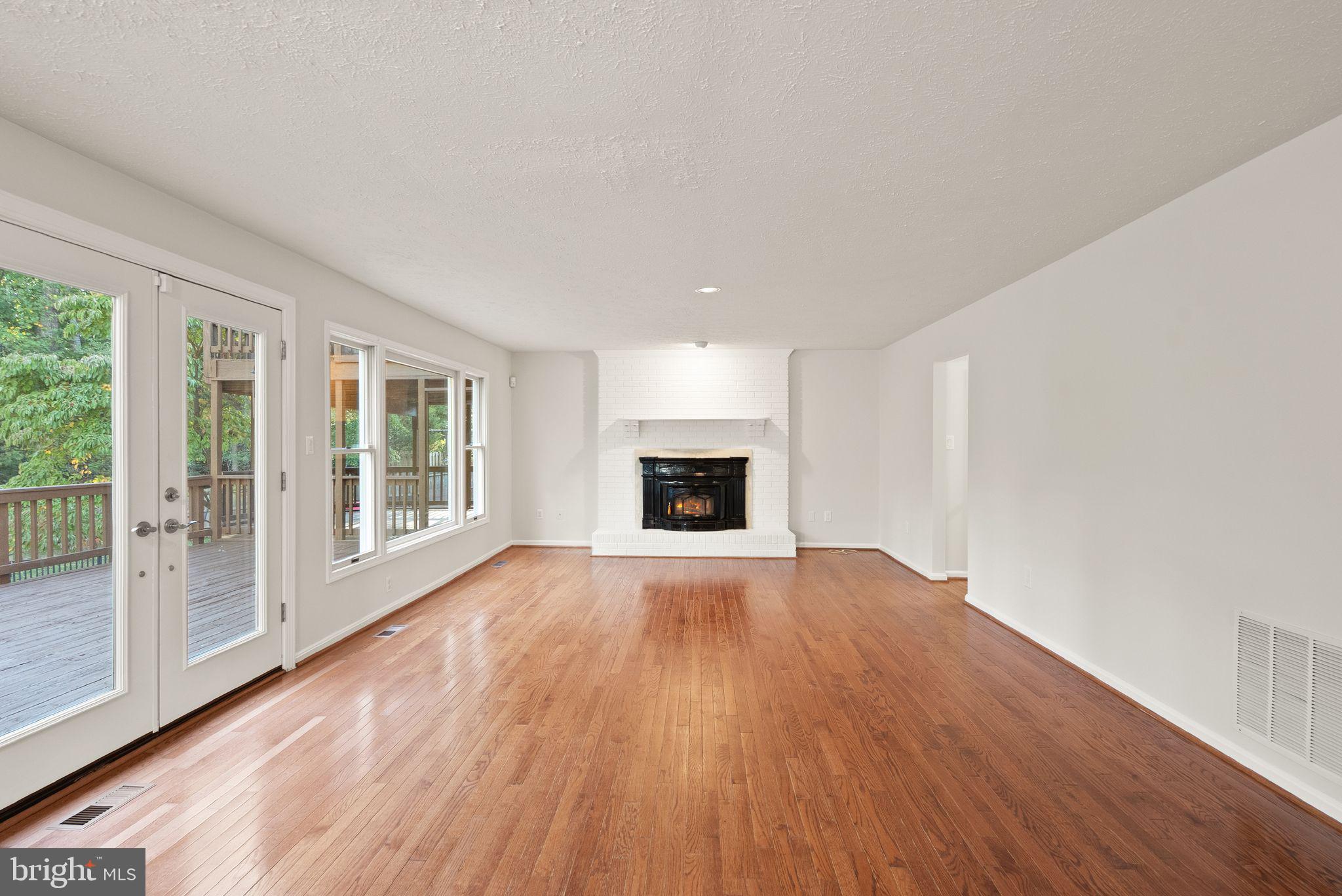 SHAKER WOODS - Residential