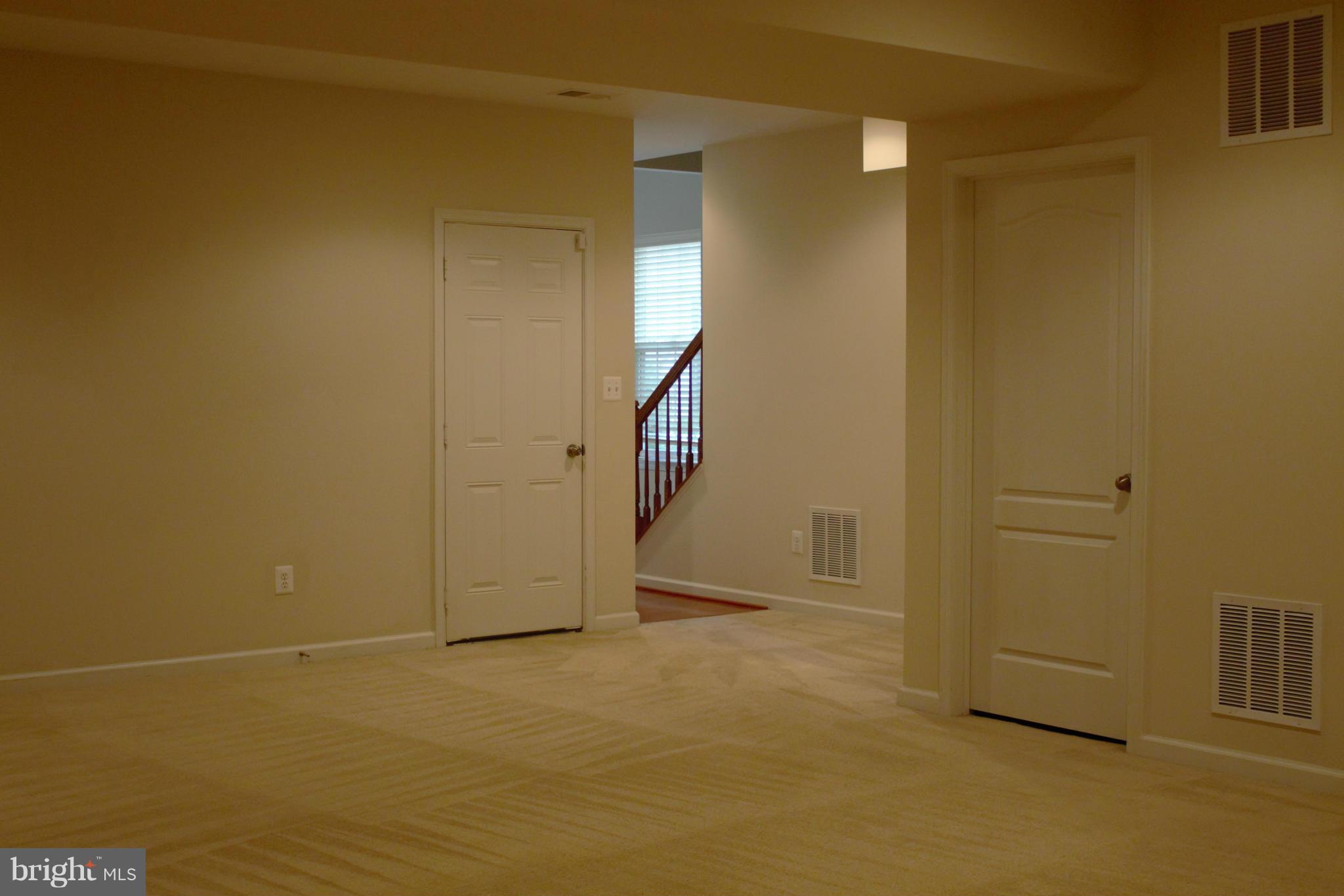 BARNES - Residential Lease