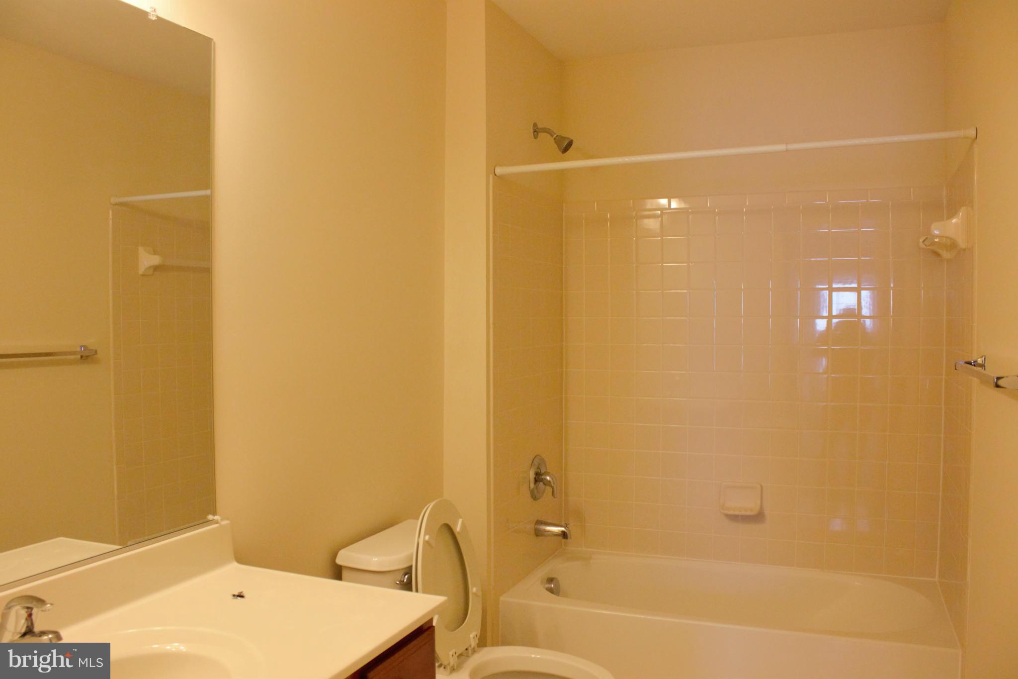 BARNES - Residential Lease