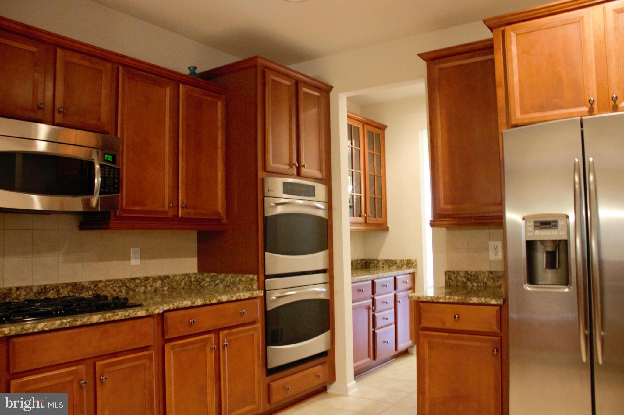 BARNES - Residential Lease