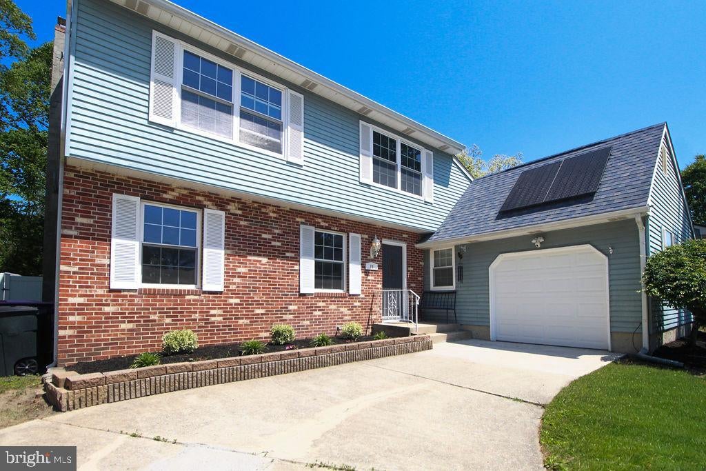 11 MILL COURT