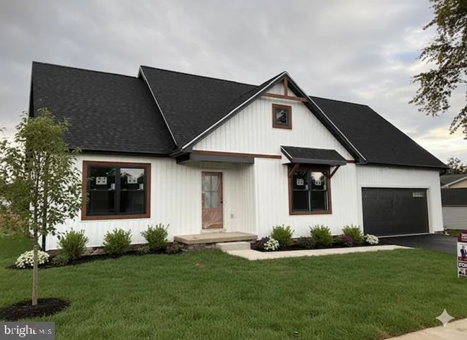 Hanover, Pennsylvania 17331, United States, 3 Bedrooms Bedrooms, ,3 BathroomsBathrooms,Residential,Active,36319