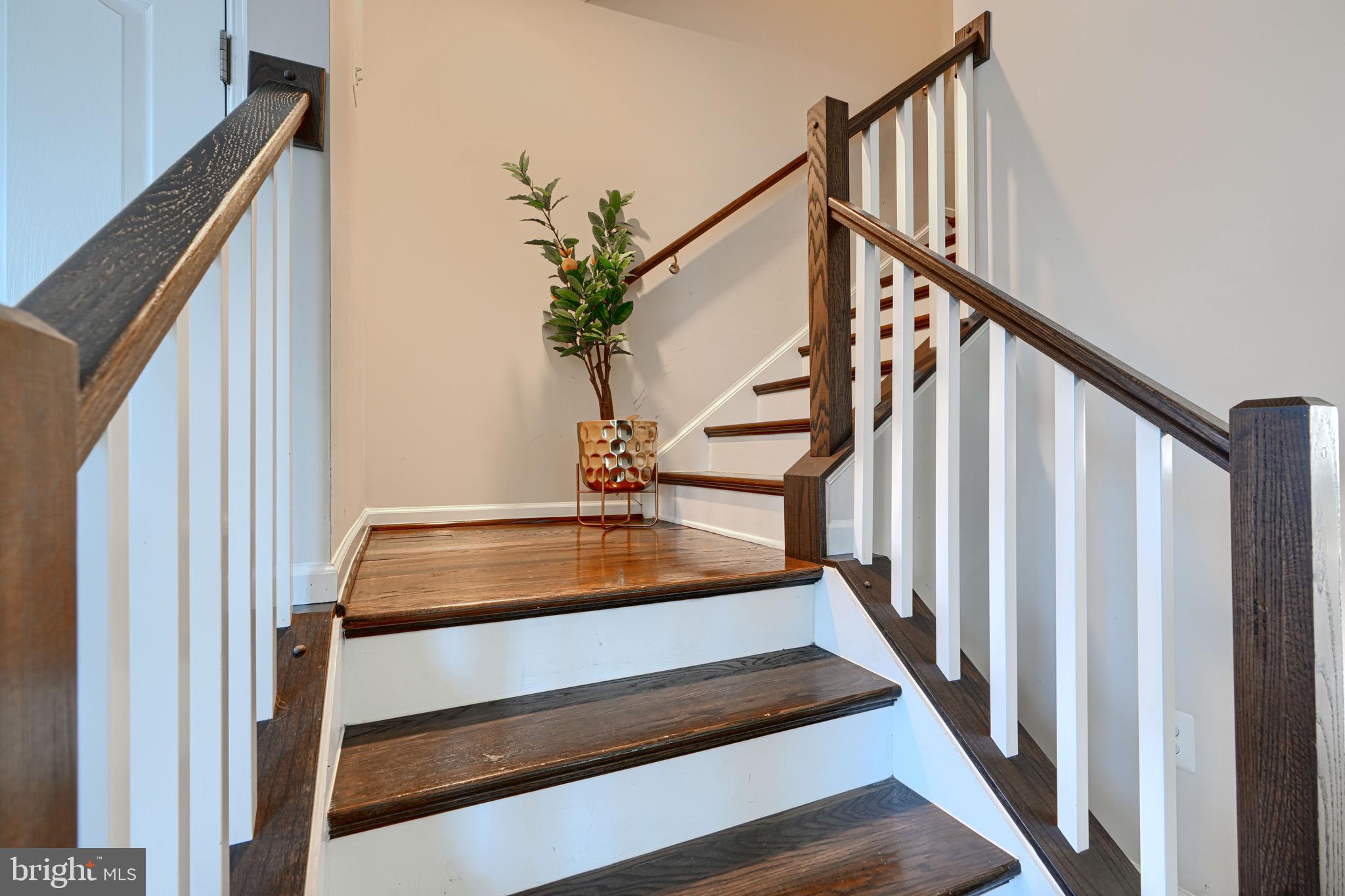 TUSCARORA CREEK - Residential