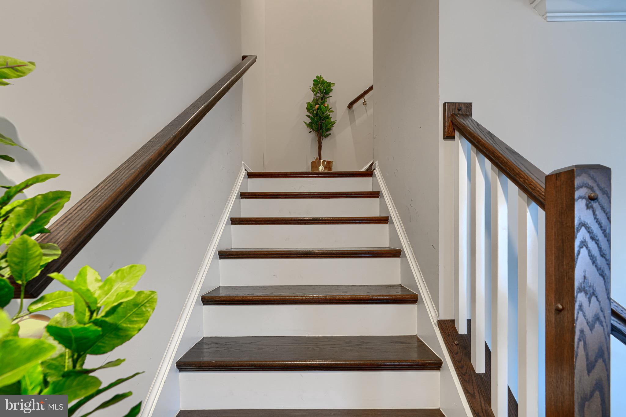 TUSCARORA CREEK - Residential