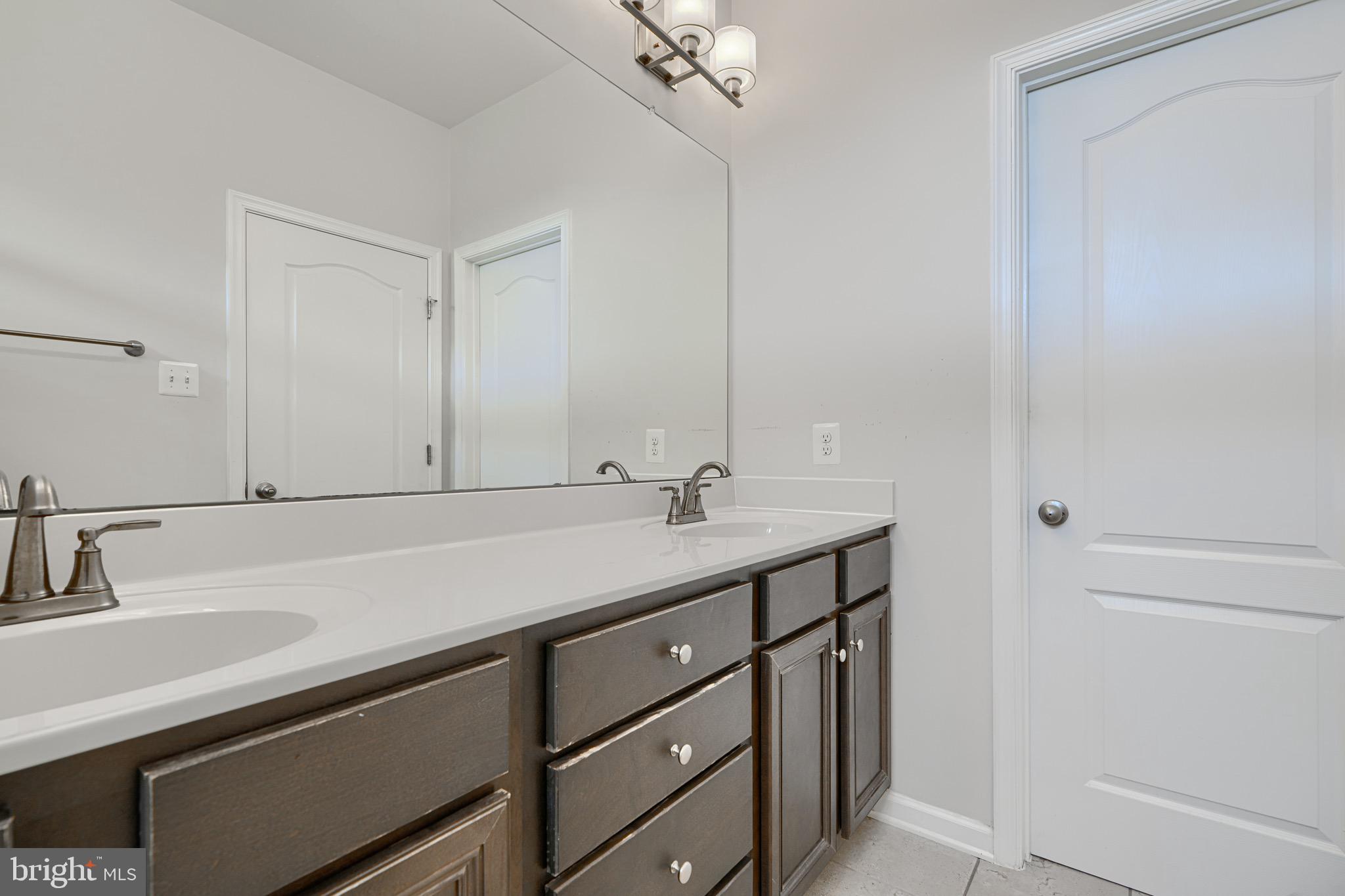 TUSCARORA CREEK - Residential