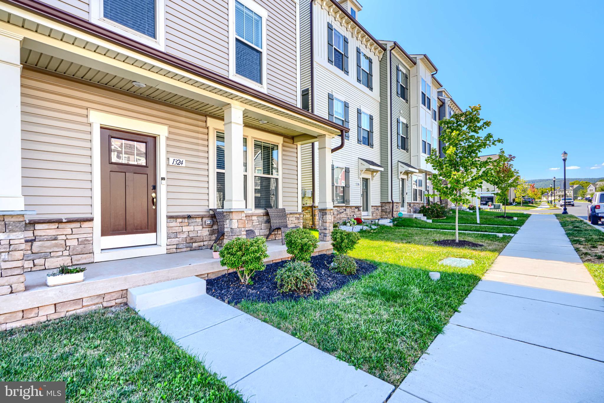 TUSCARORA CREEK - Residential