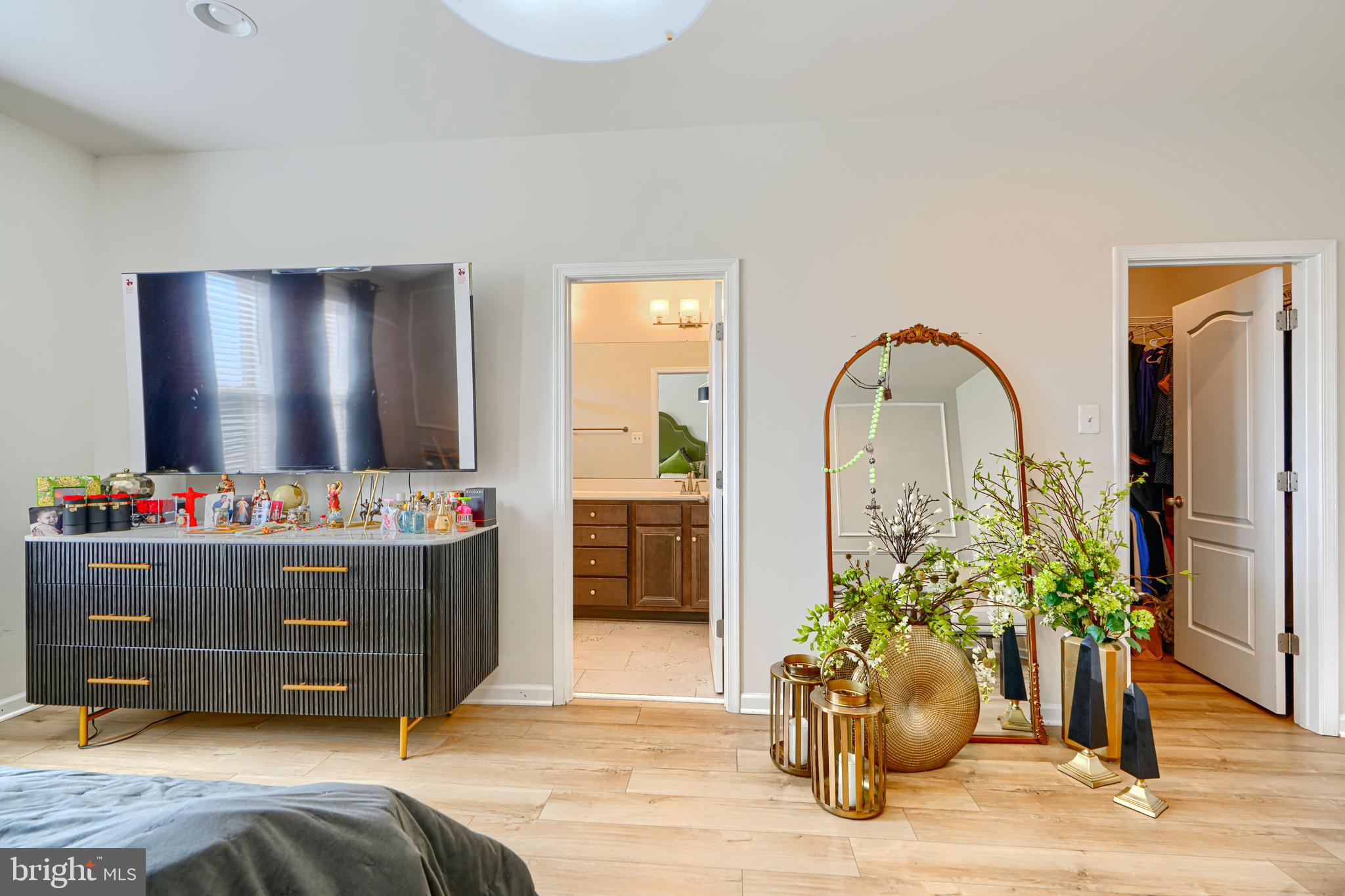 TUSCARORA CREEK - Residential