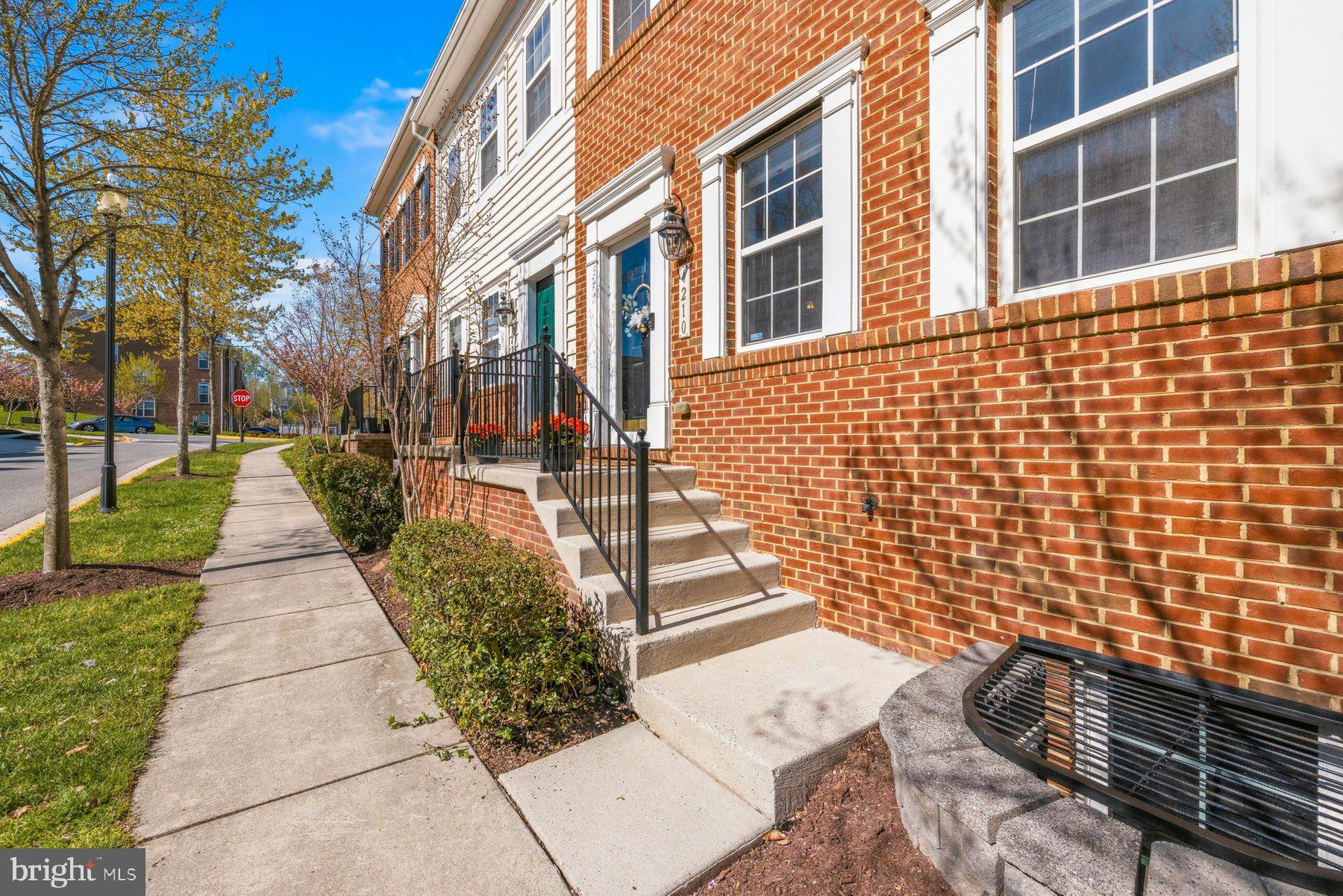 4210 TALMADGE CIRCLE