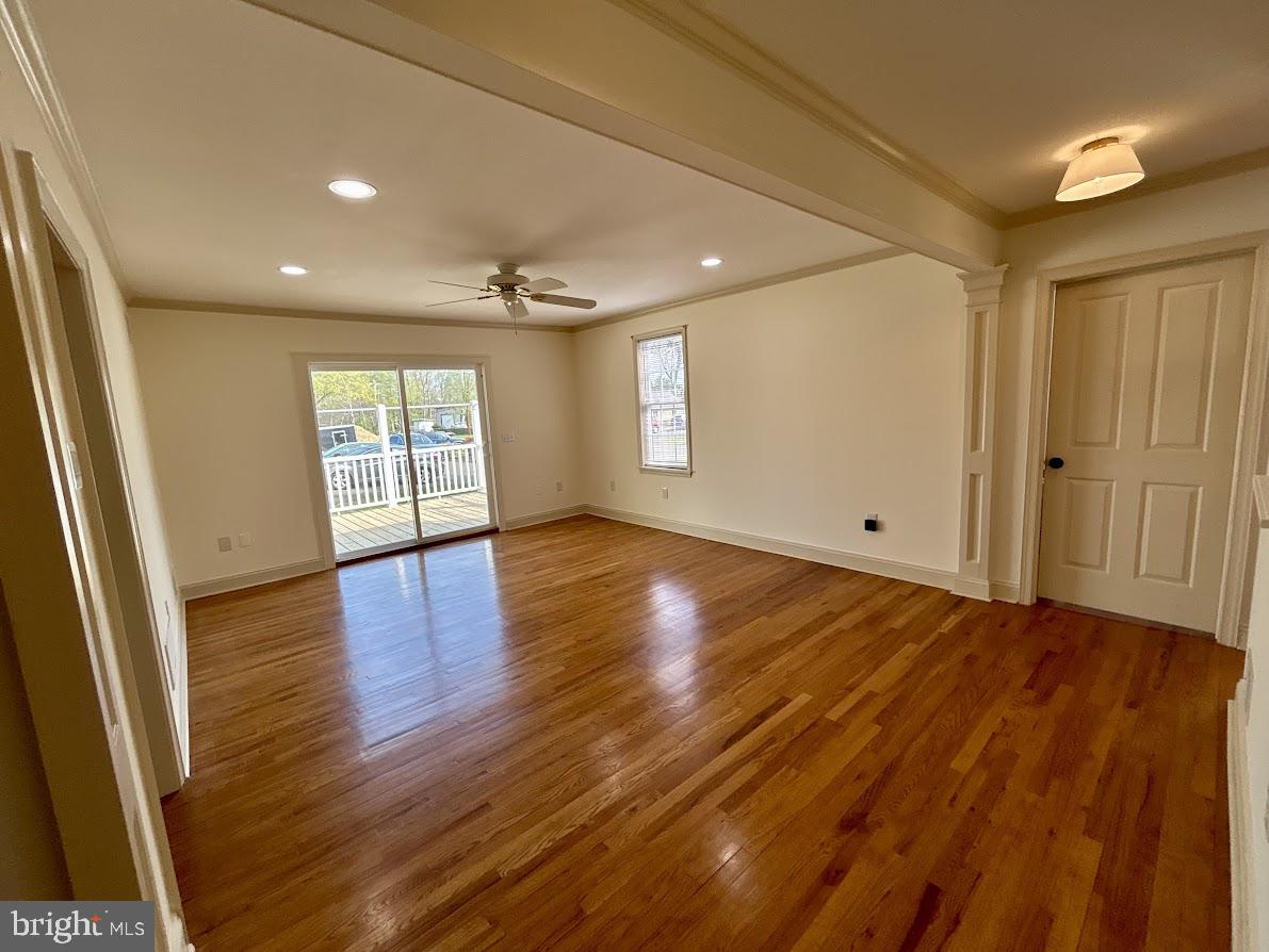 ELMWOOD TERR - Residential