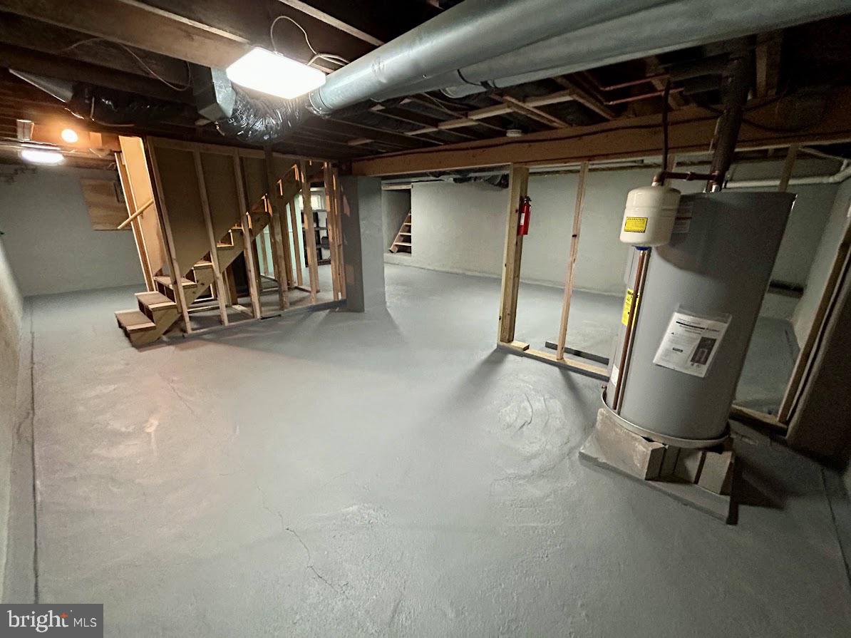 ELMWOOD TERR - Residential