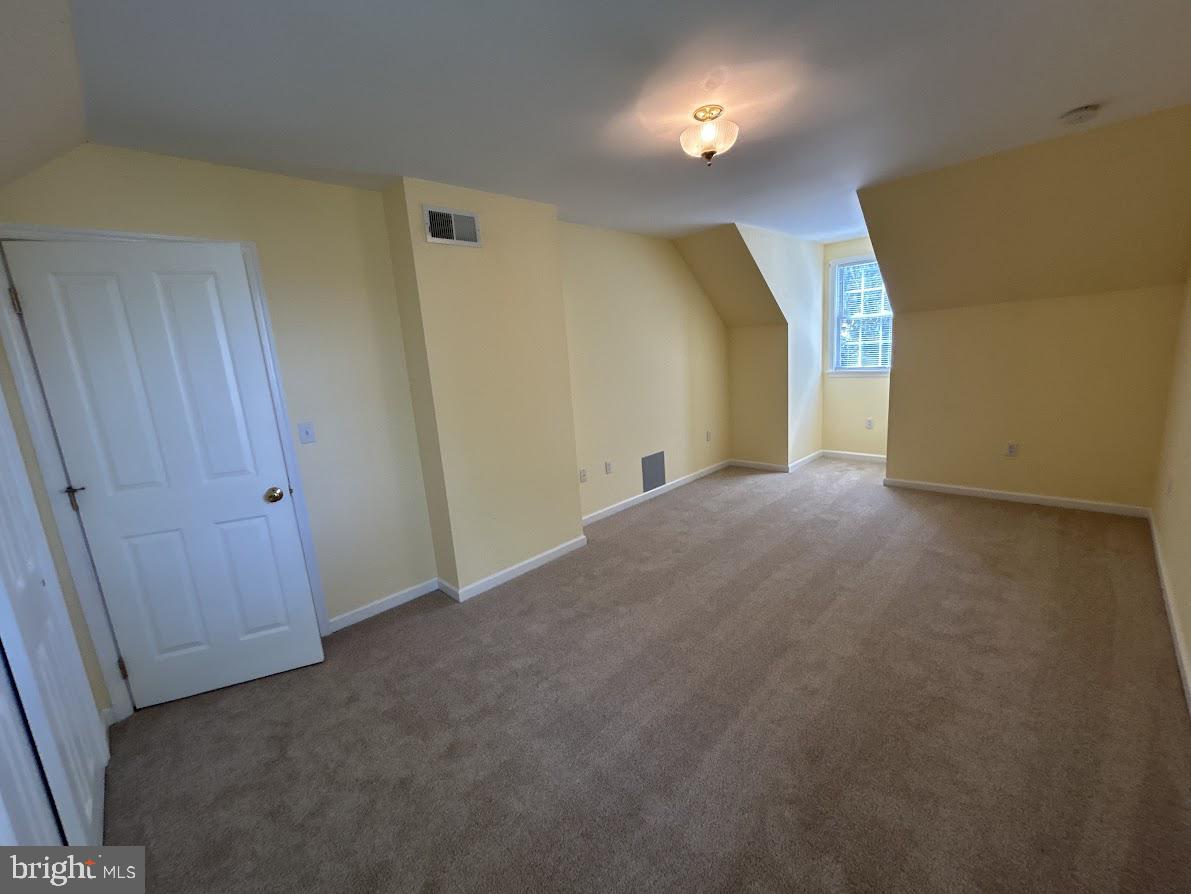 ELMWOOD TERR - Residential