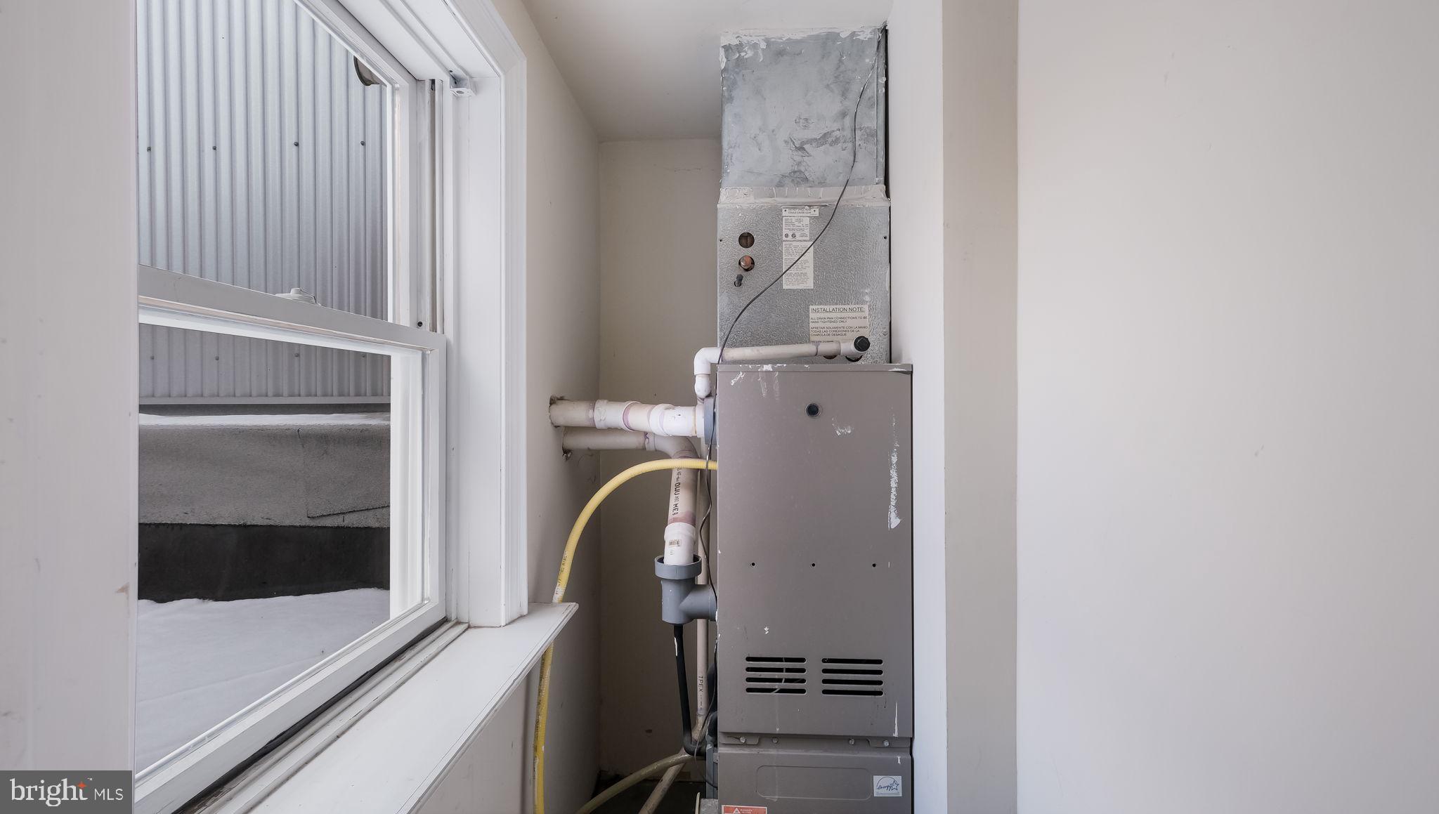 BELLA VISTA - Residential Lease