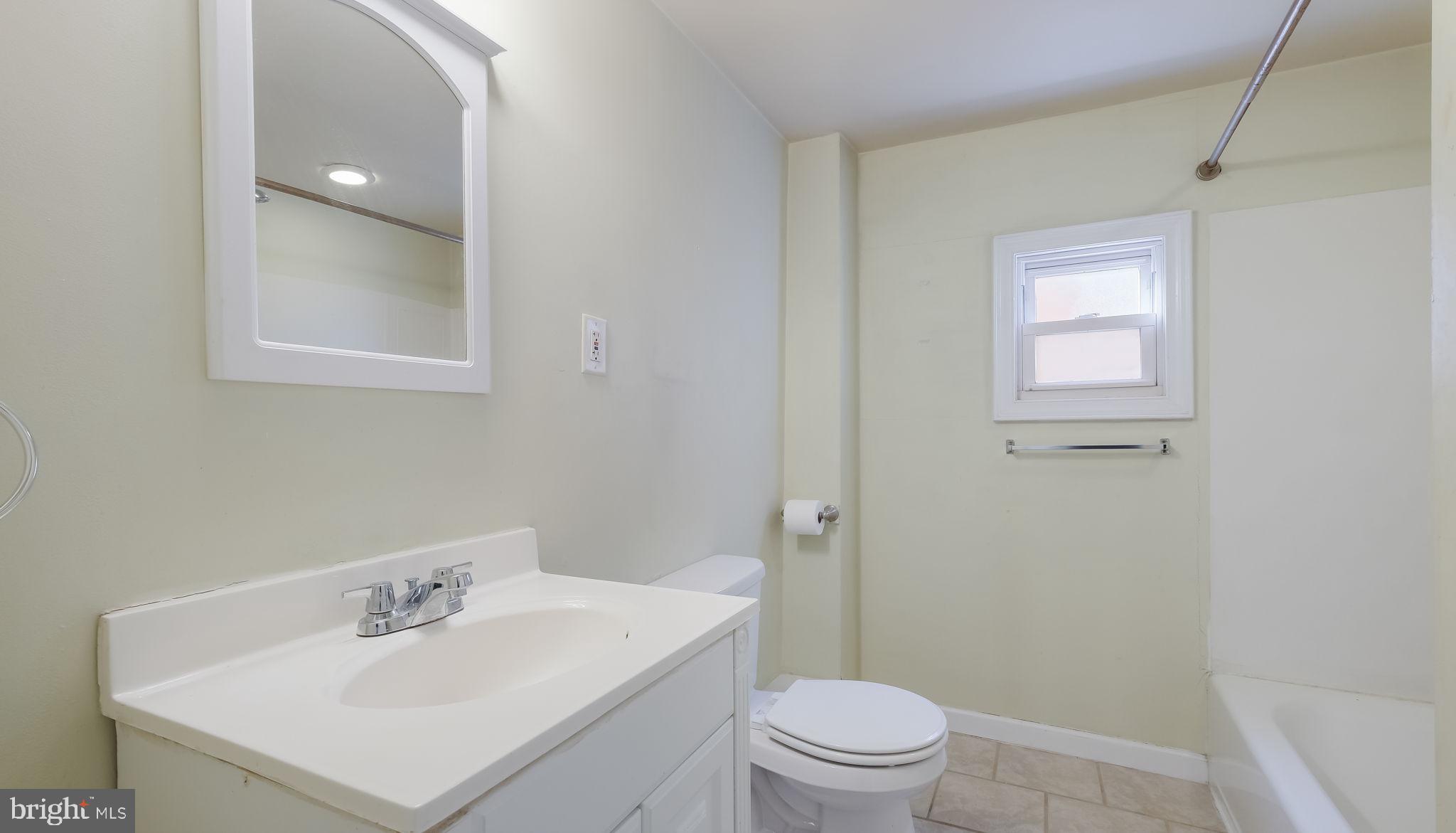 BELLA VISTA - Residential Lease