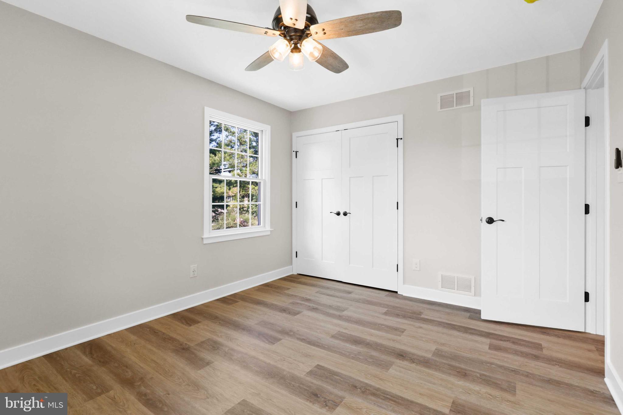 BRENTWOOD PARK - Residential