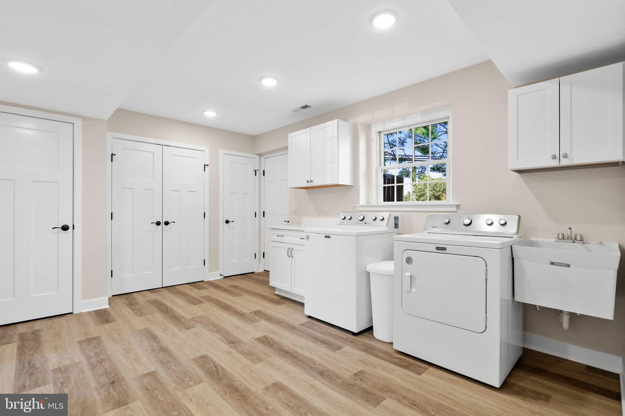 BRENTWOOD PARK - Residential