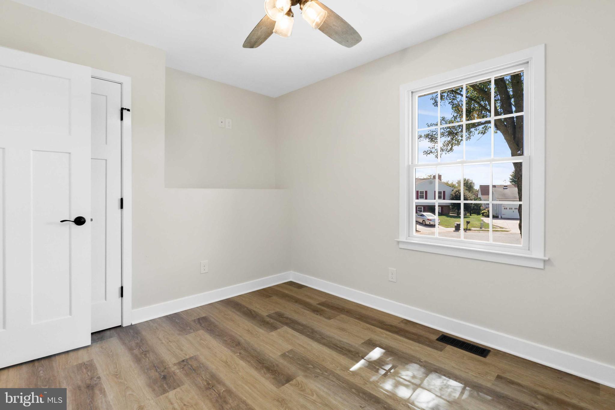 BRENTWOOD PARK - Residential