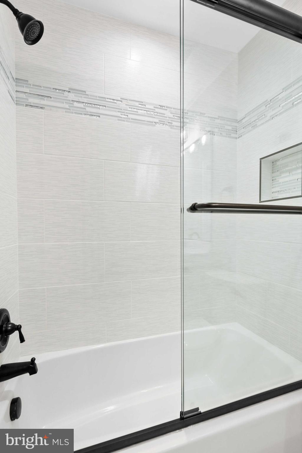 BRENTWOOD PARK - Residential