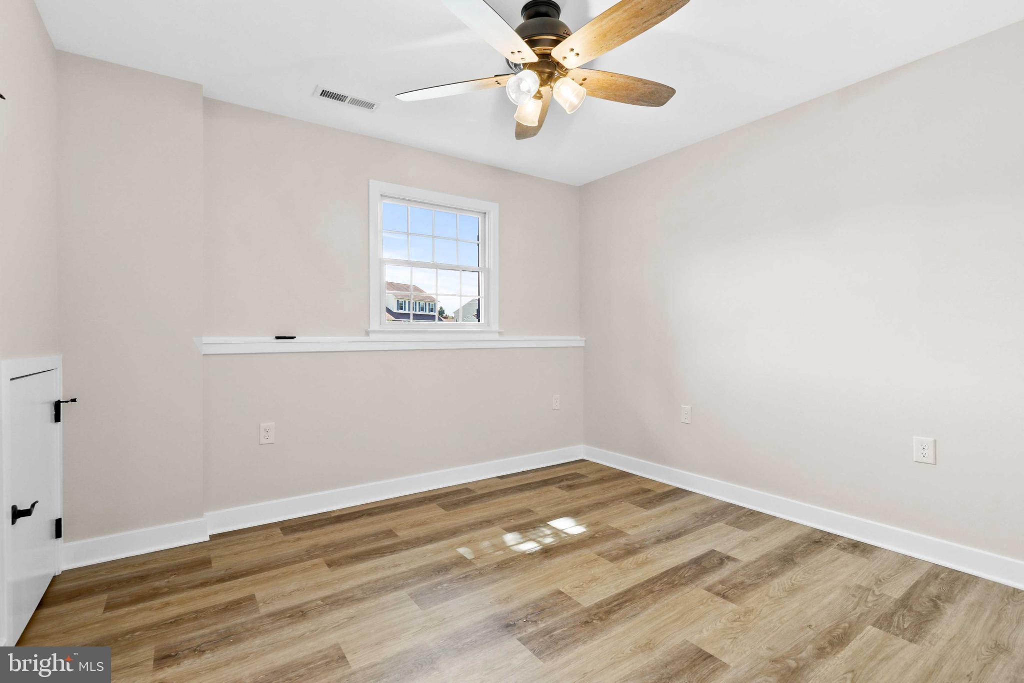 BRENTWOOD PARK - Residential