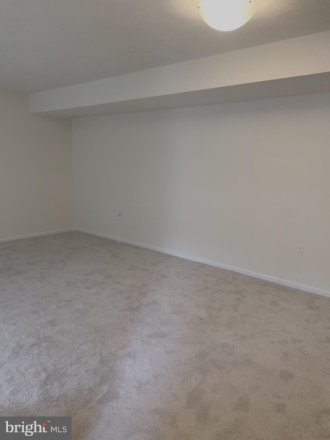 TERRACE TOWNHOUSES OF ANNANDALE - Residential Lease