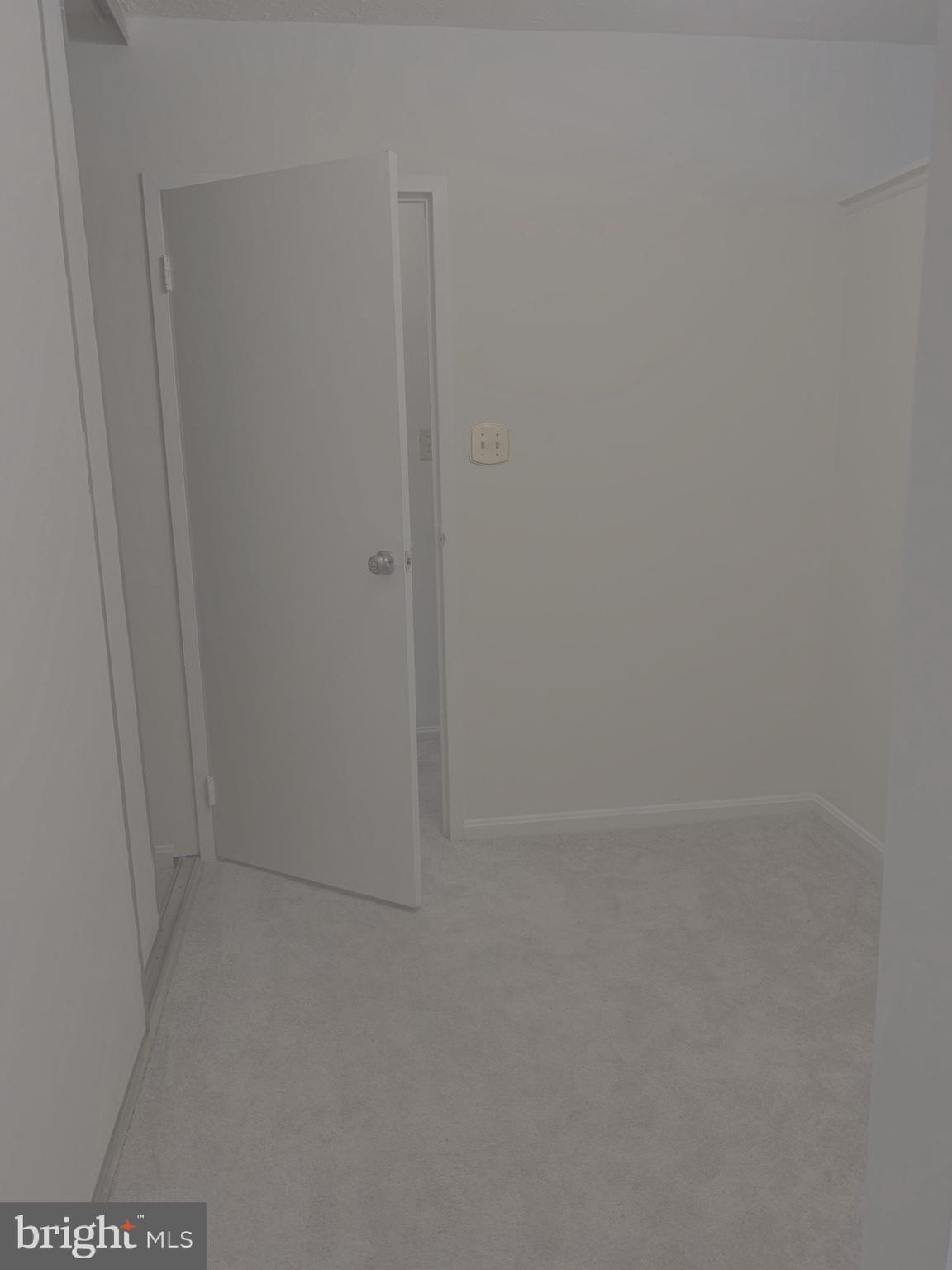 TERRACE TOWNHOUSES OF ANNANDALE - Residential Lease