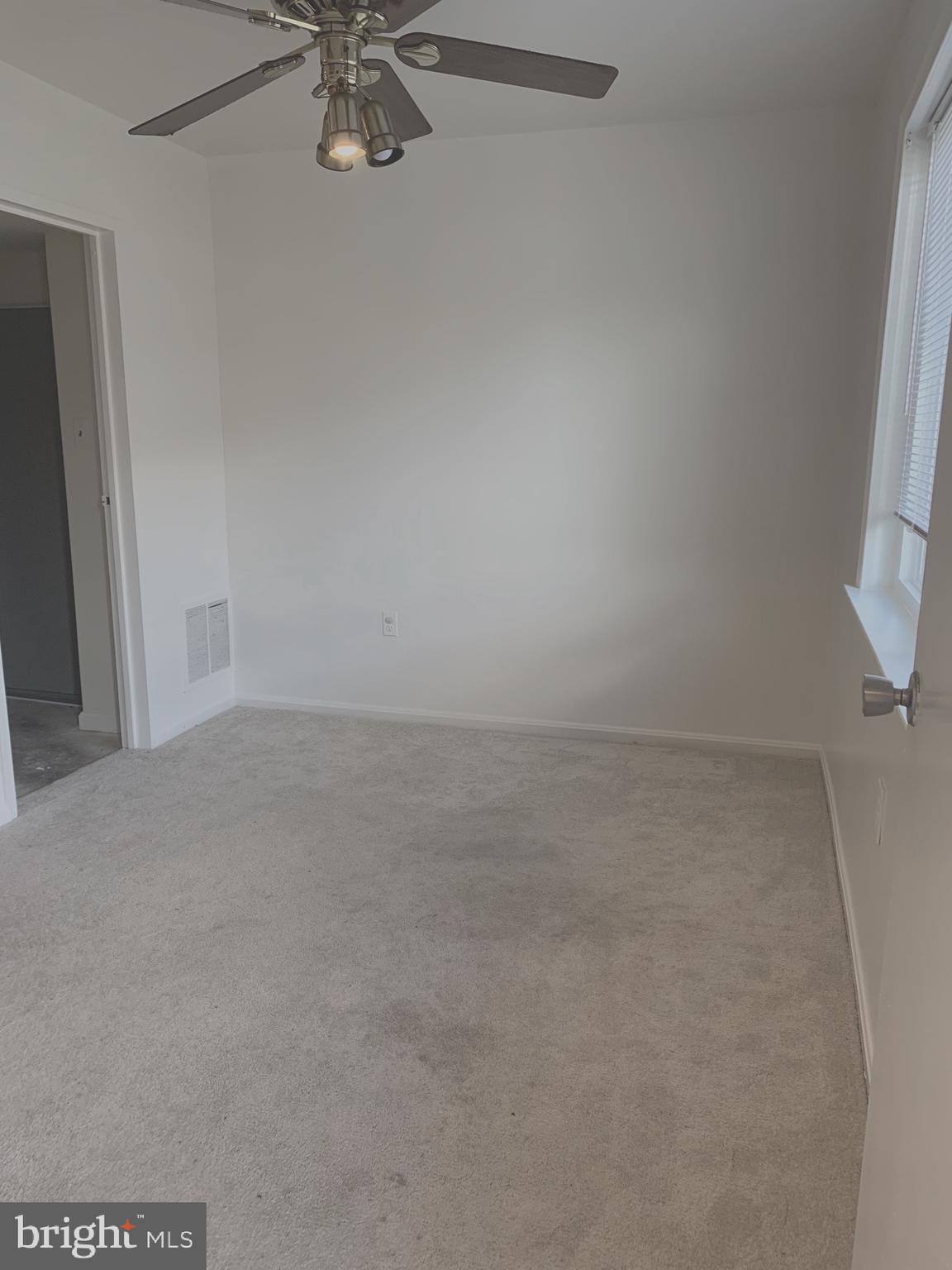 TERRACE TOWNHOUSES OF ANNANDALE - Residential Lease
