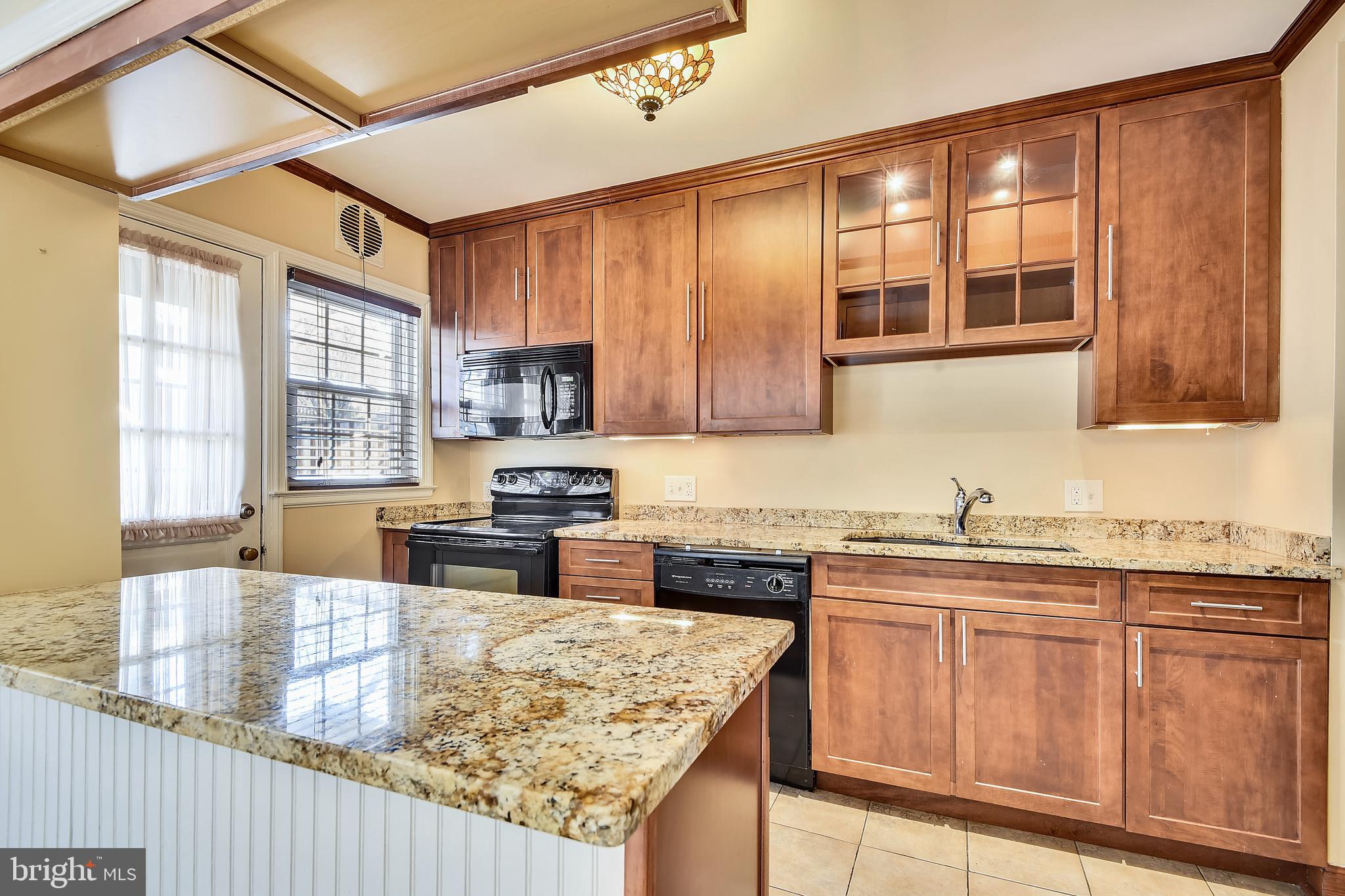 NORTHWOOD - Residential Lease