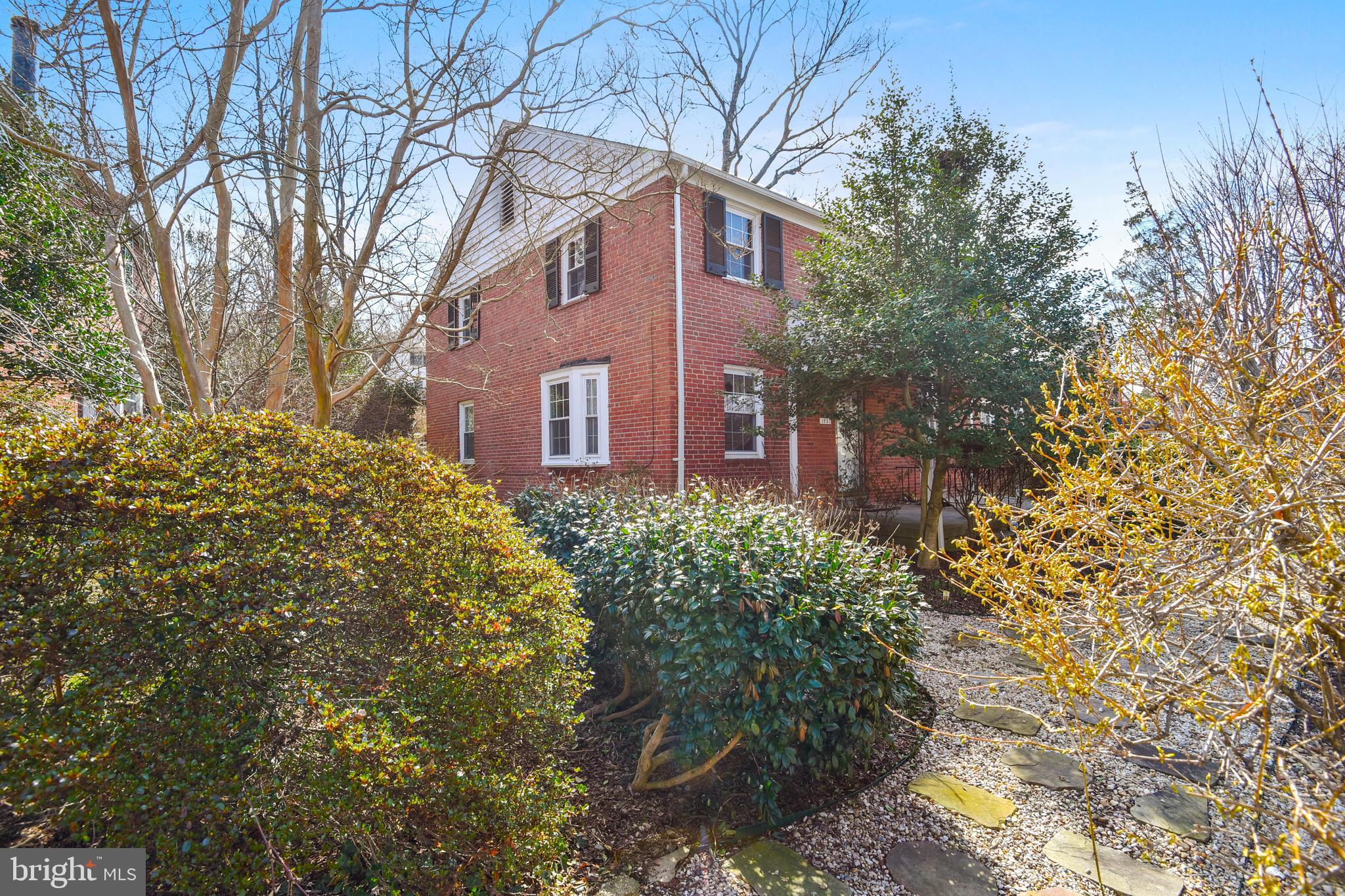 NORTHWOOD - Residential Lease