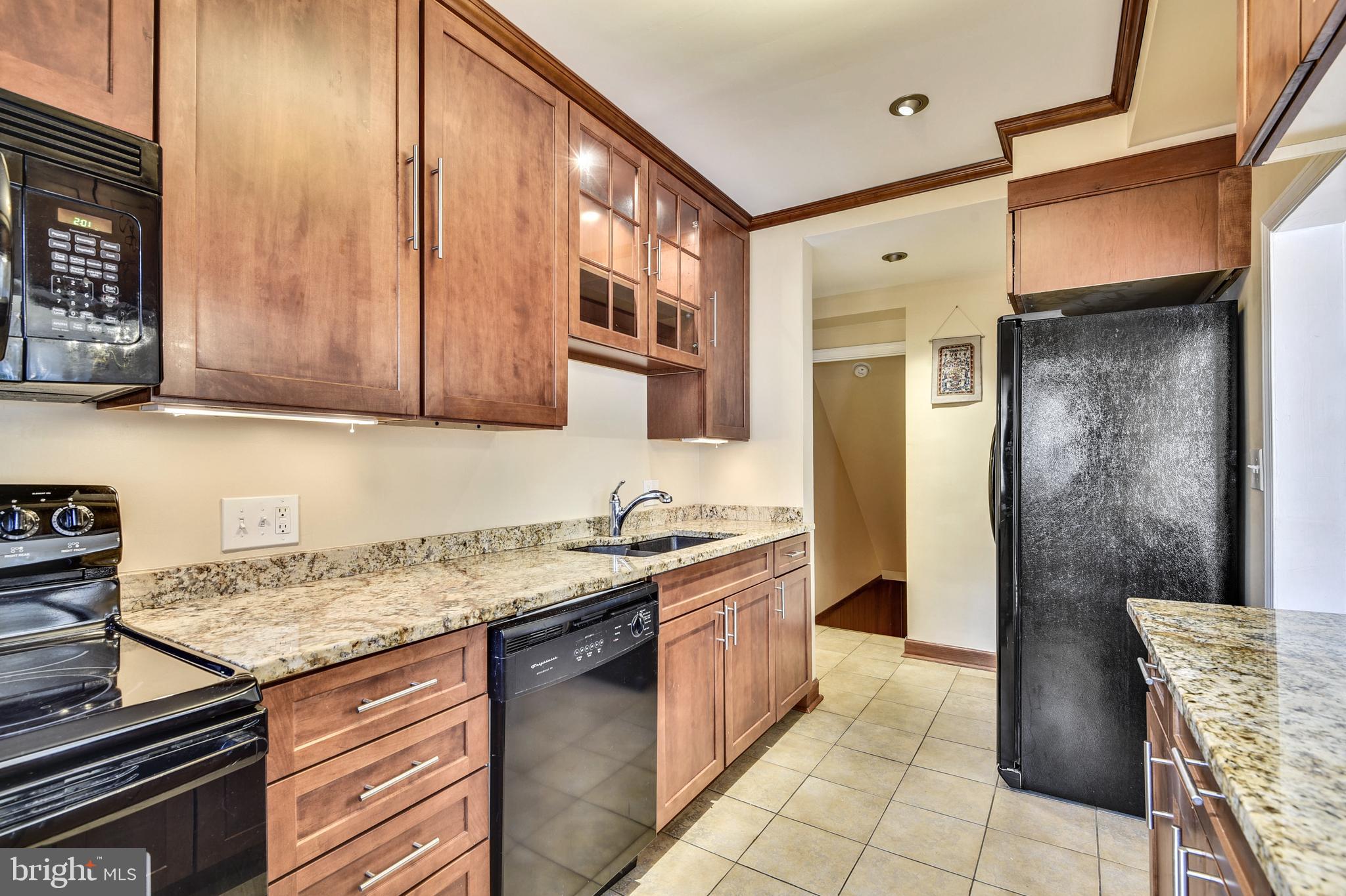 NORTHWOOD - Residential Lease