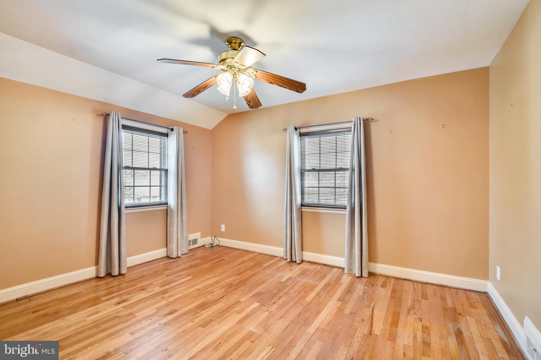 NORTHWOOD - Residential Lease