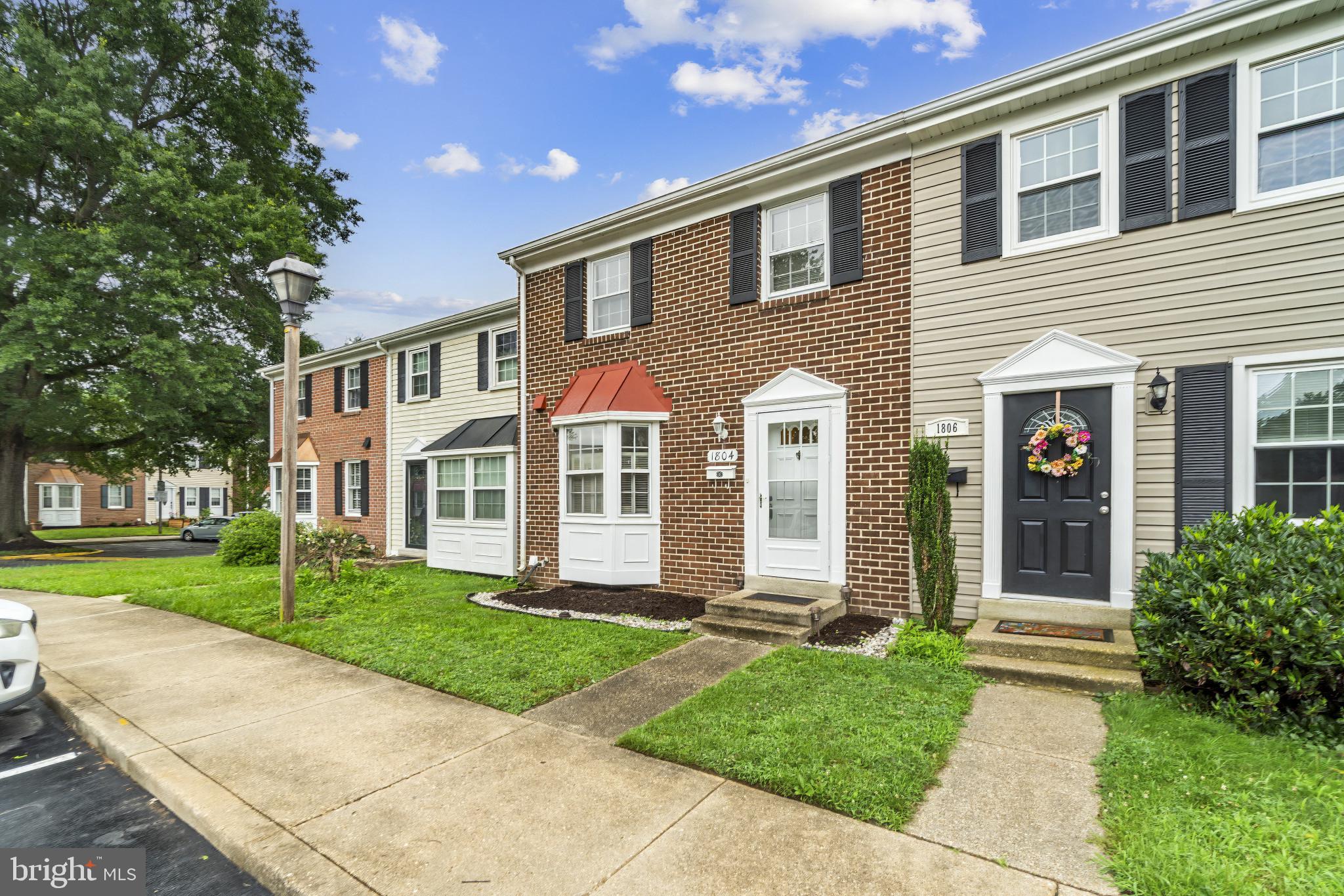 1804 ABERDEEN CIRCLE