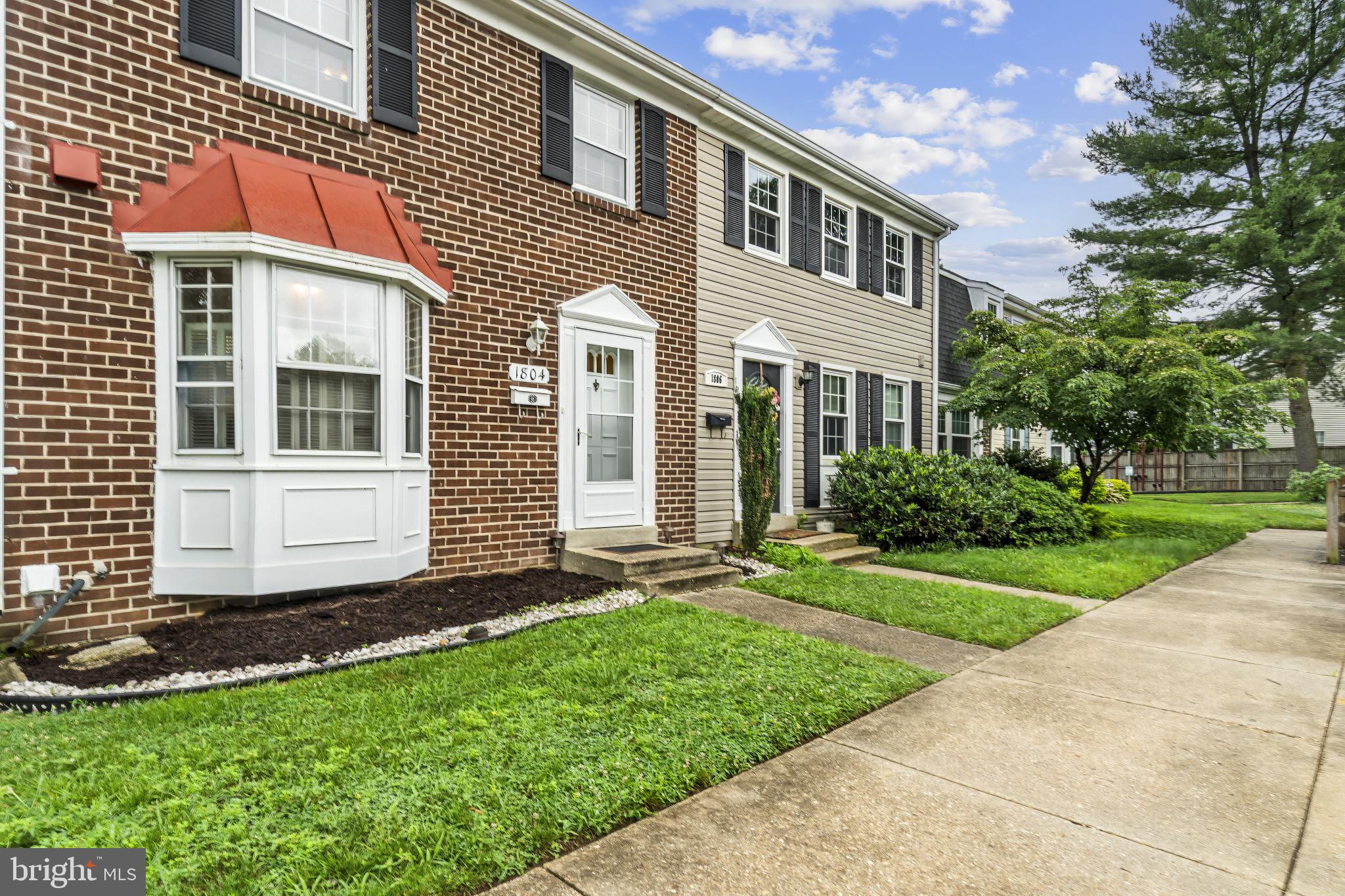 1804 ABERDEEN CIRCLE