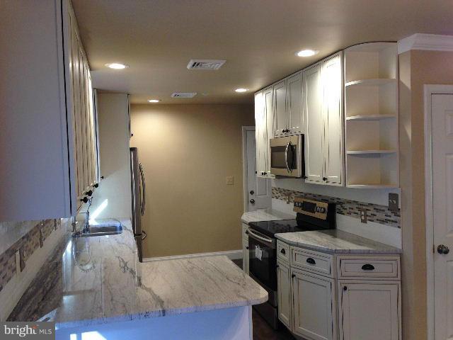 VALLEY VIEW - Residential