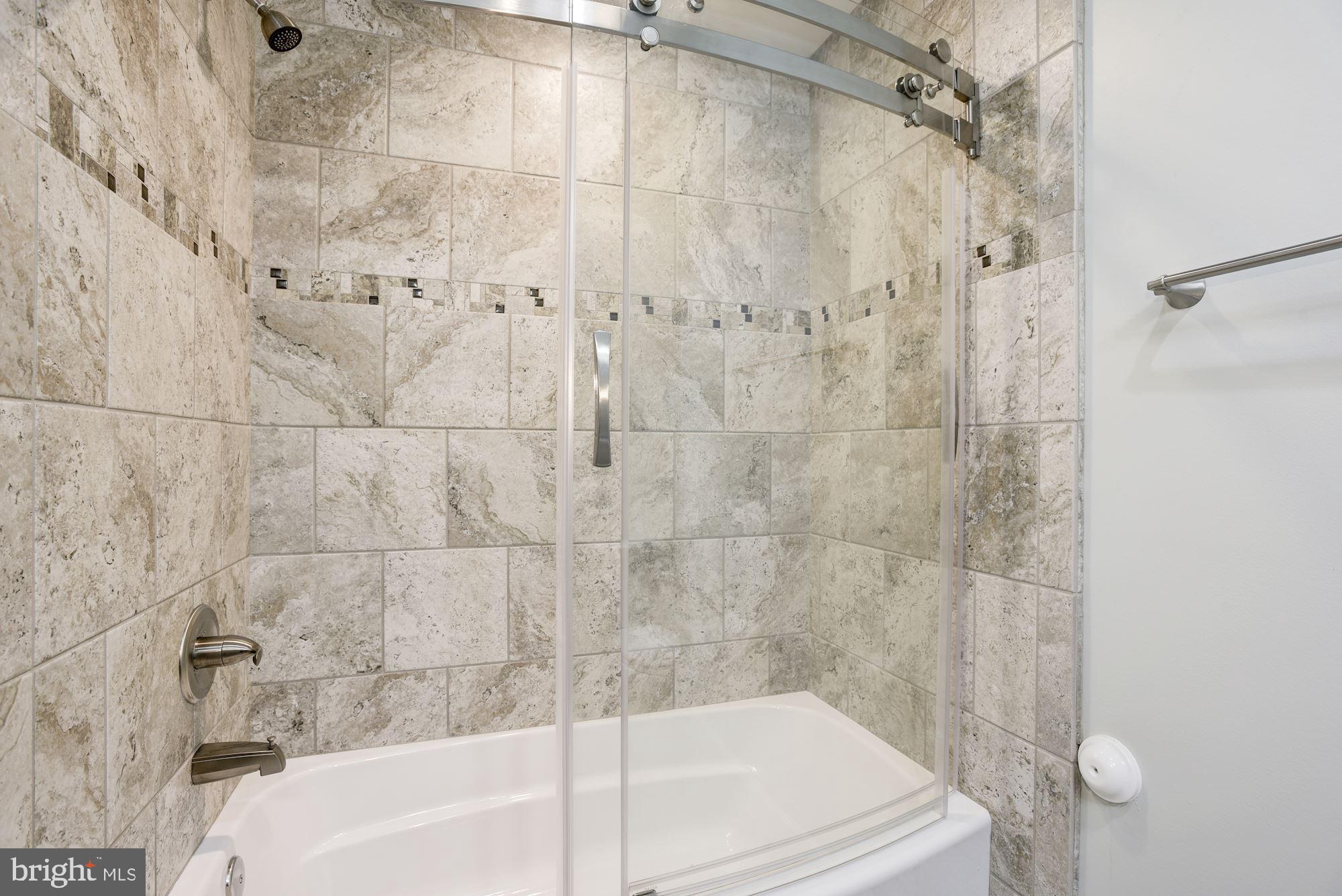 RESERVOIR RIDGE - Residential