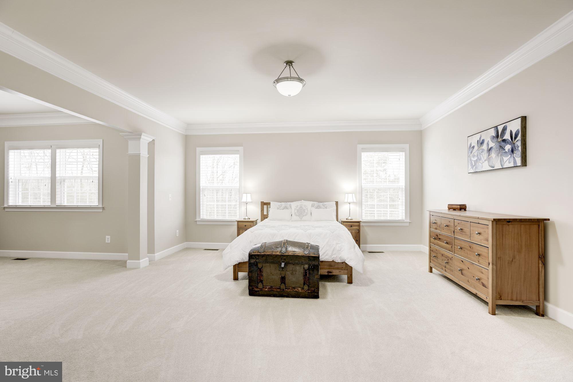 RESERVOIR RIDGE - Residential