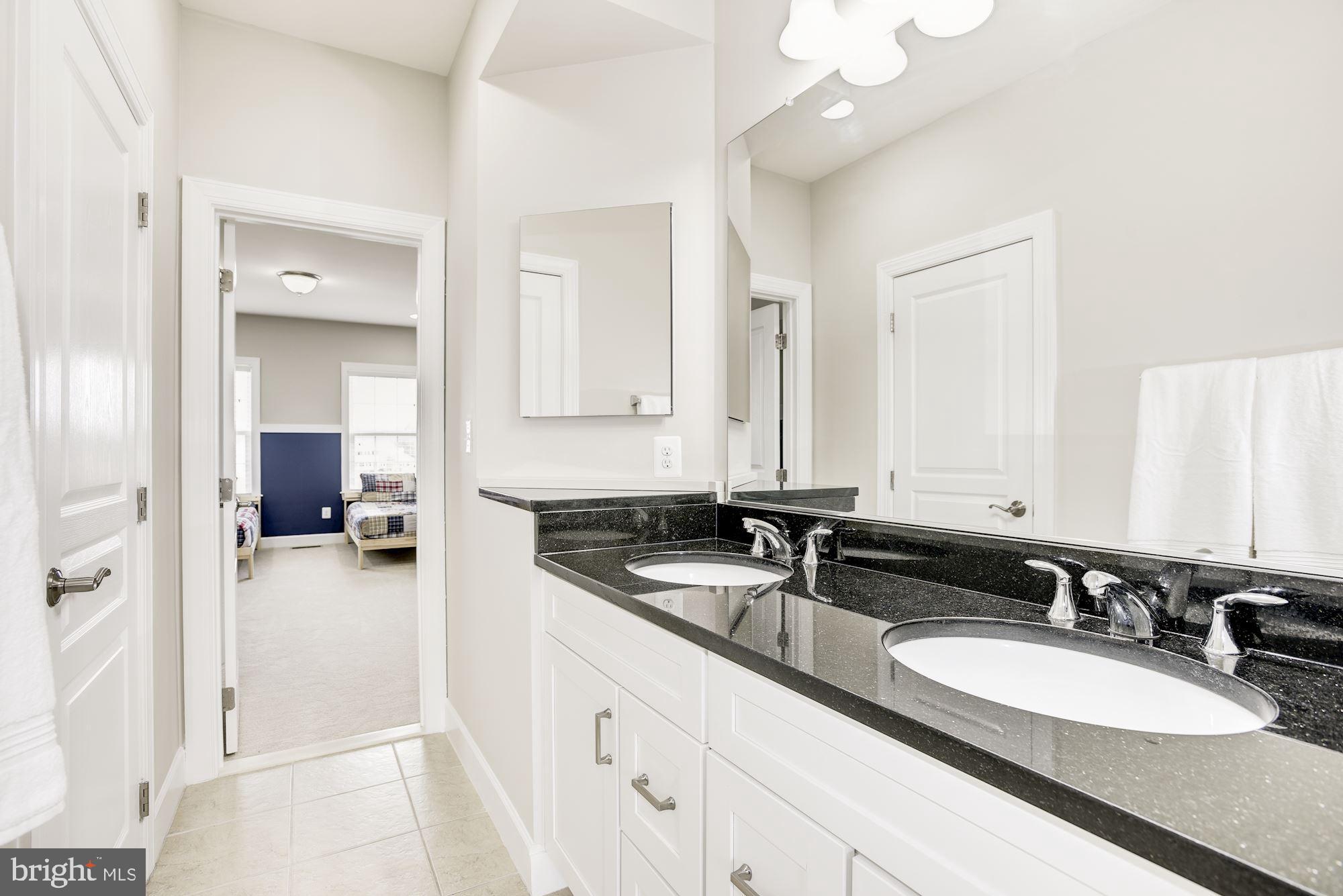 RESERVOIR RIDGE - Residential