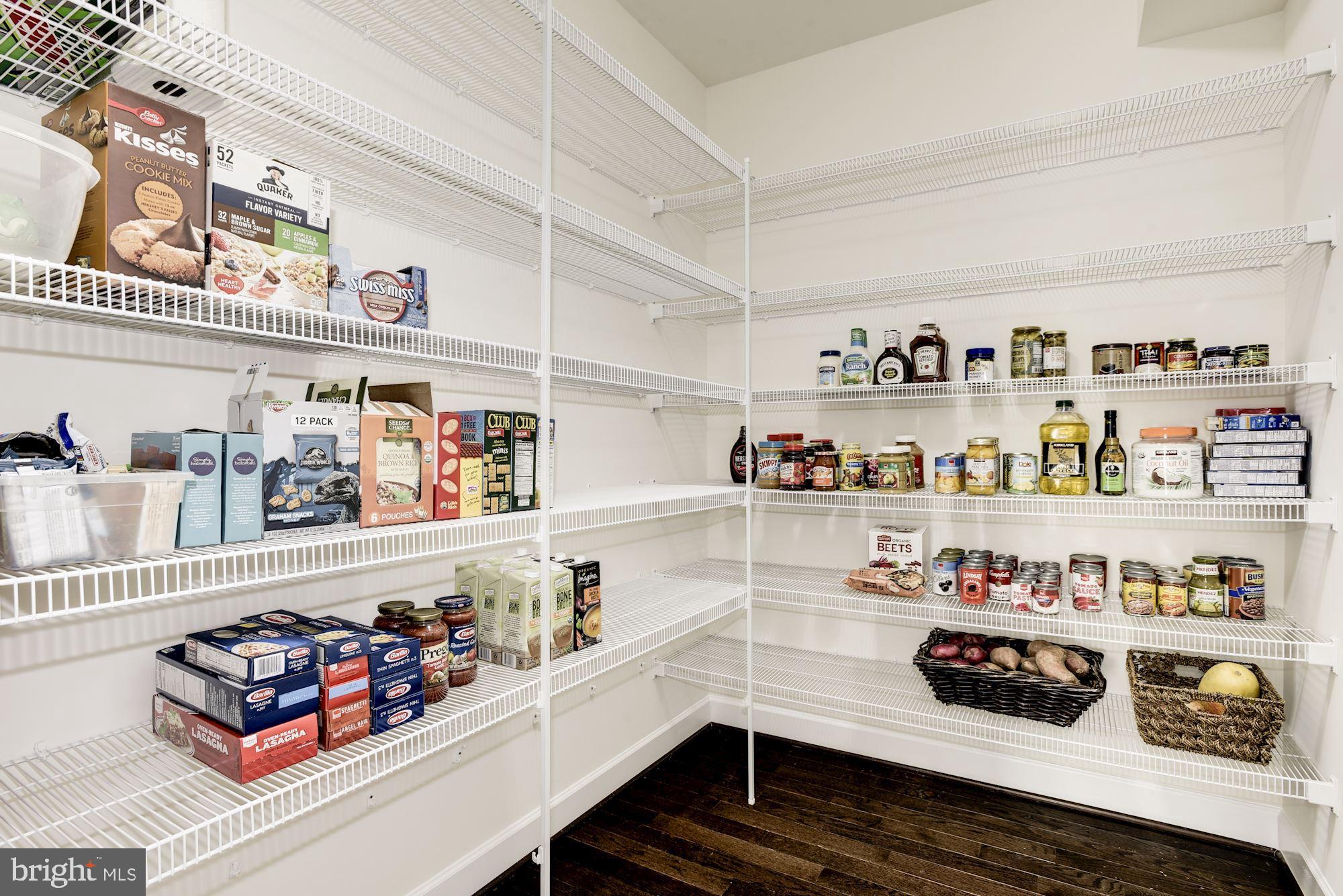 RESERVOIR RIDGE - Residential