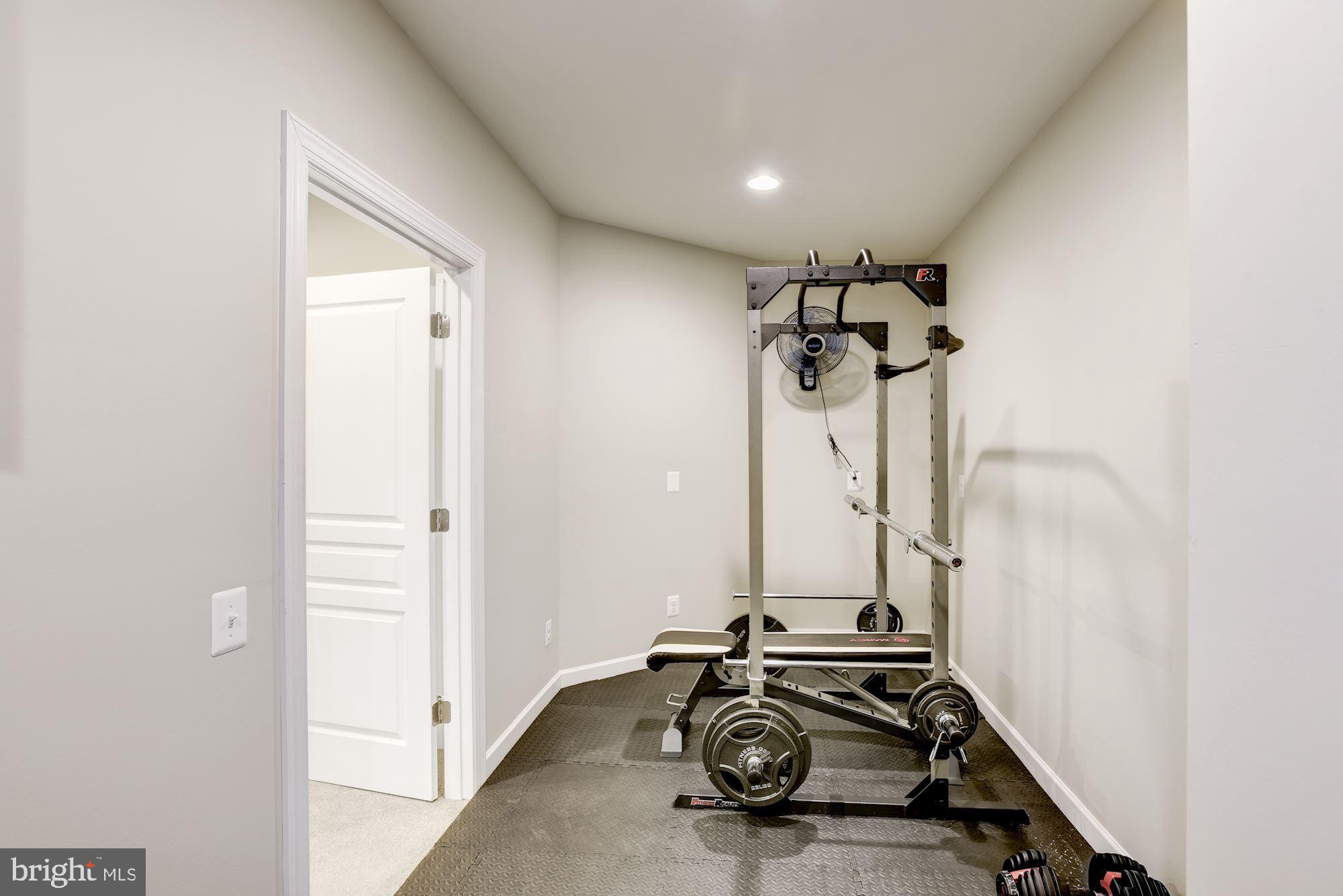 RESERVOIR RIDGE - Residential