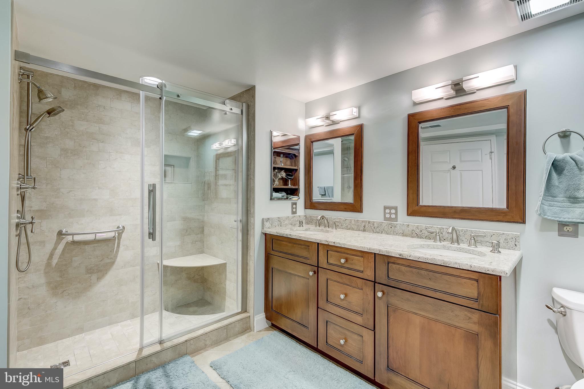 BELMONT FOREST - Residential