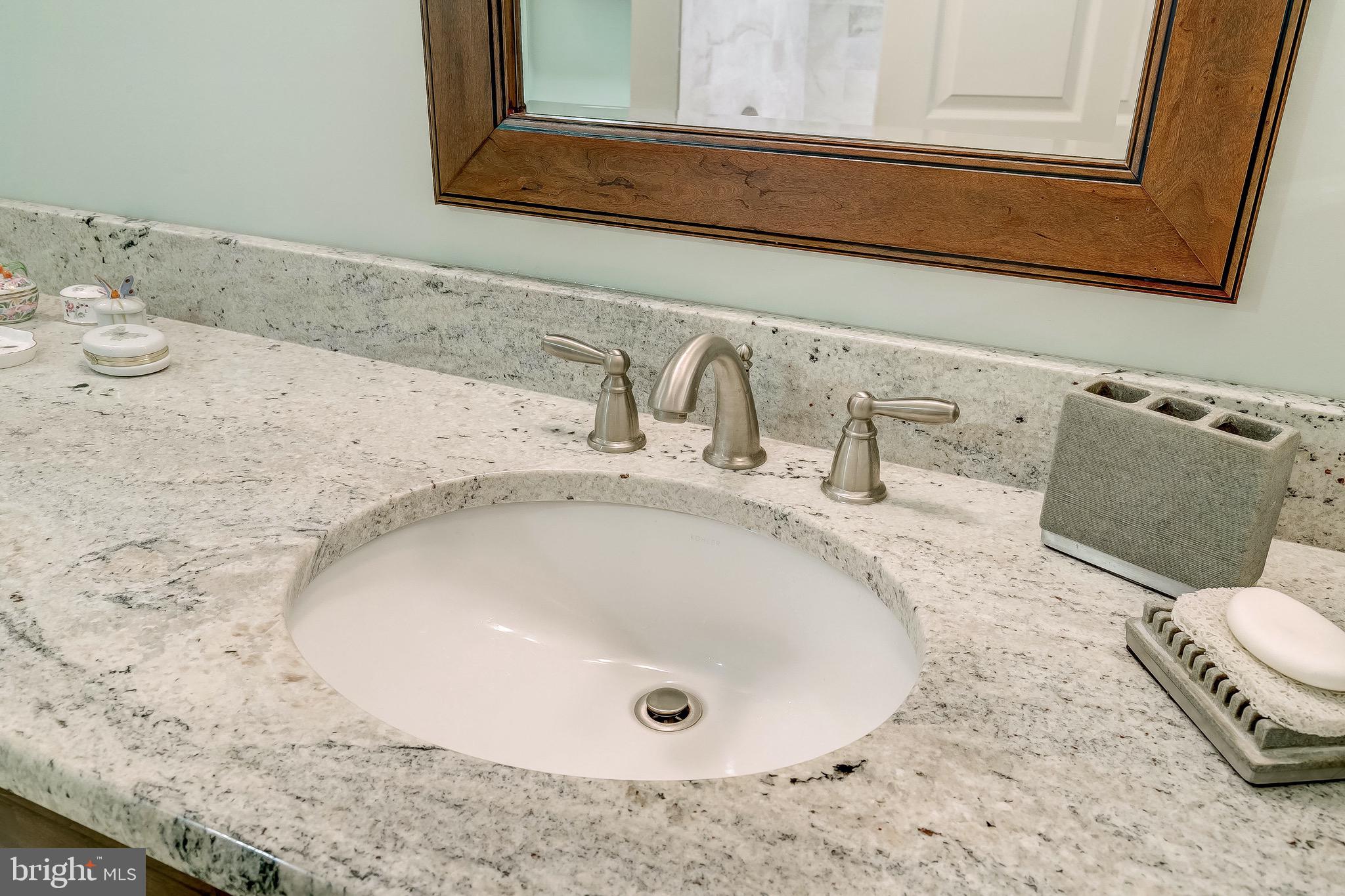 BELMONT FOREST - Residential