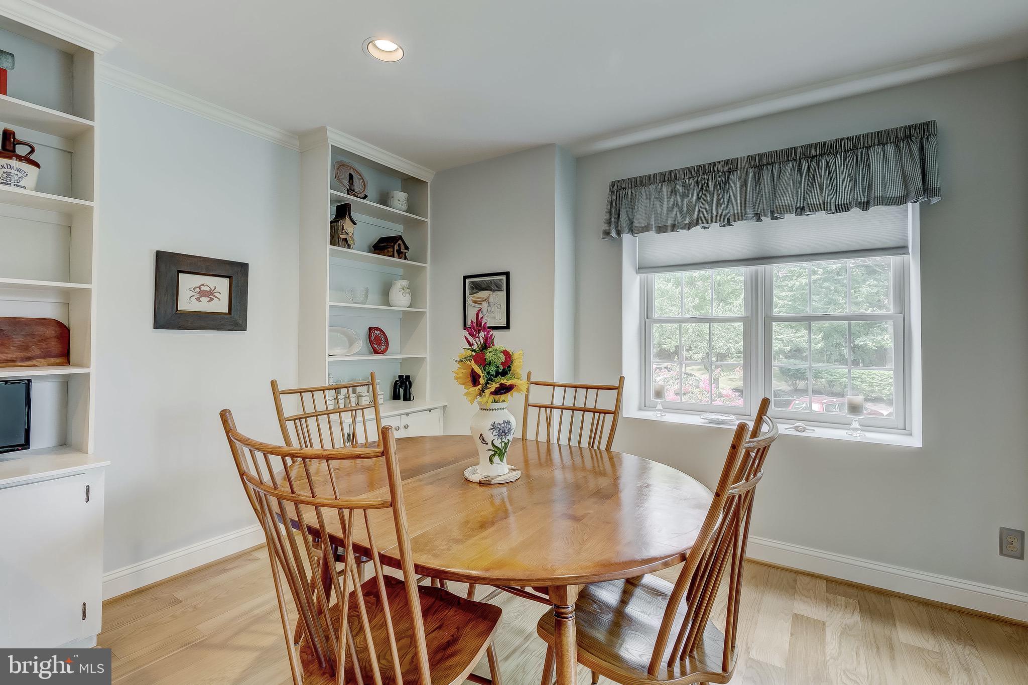 BELMONT FOREST - Residential