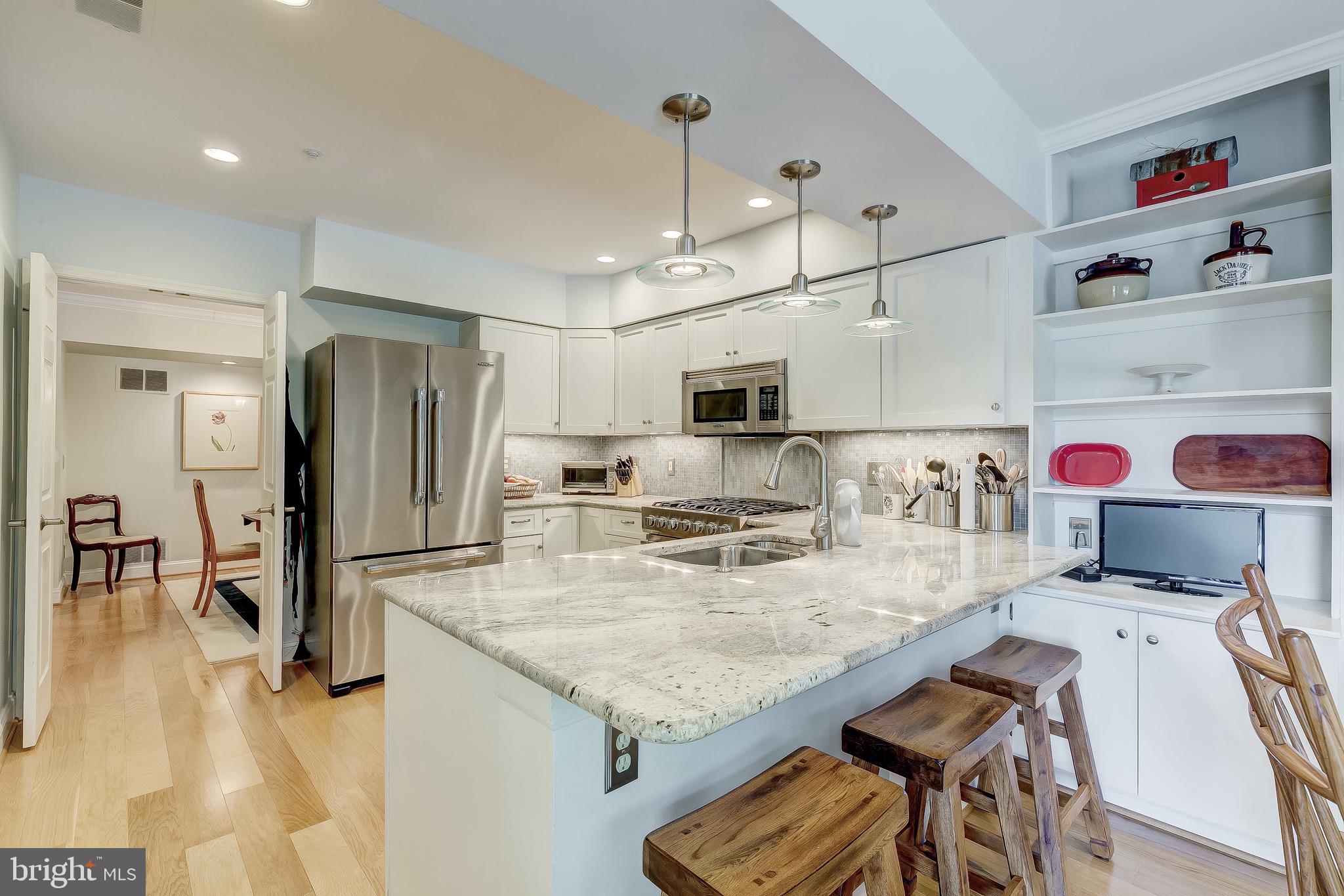 BELMONT FOREST - Residential